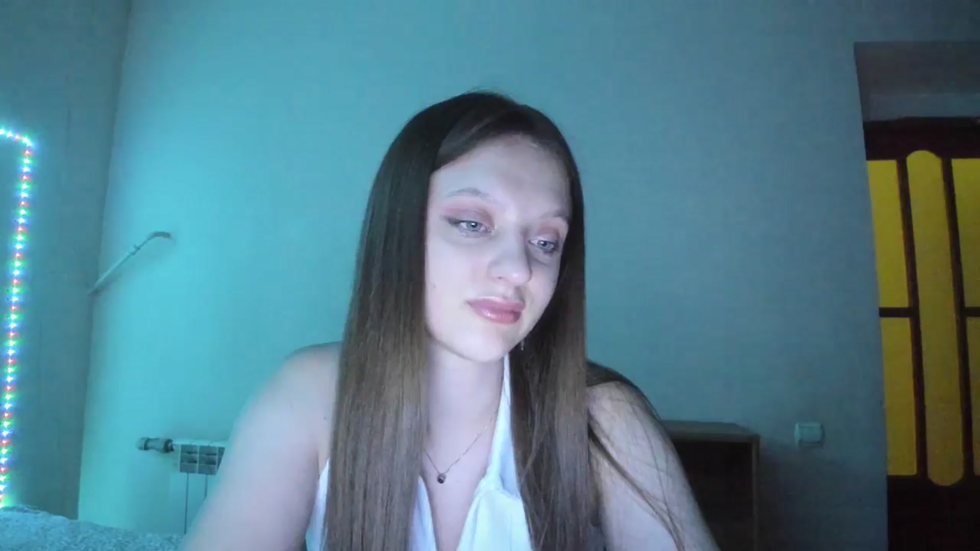 Gallery image thumbnail from Evalimi's myfreecams stream on, 07/05/2025, 21:19 image 7 of 20