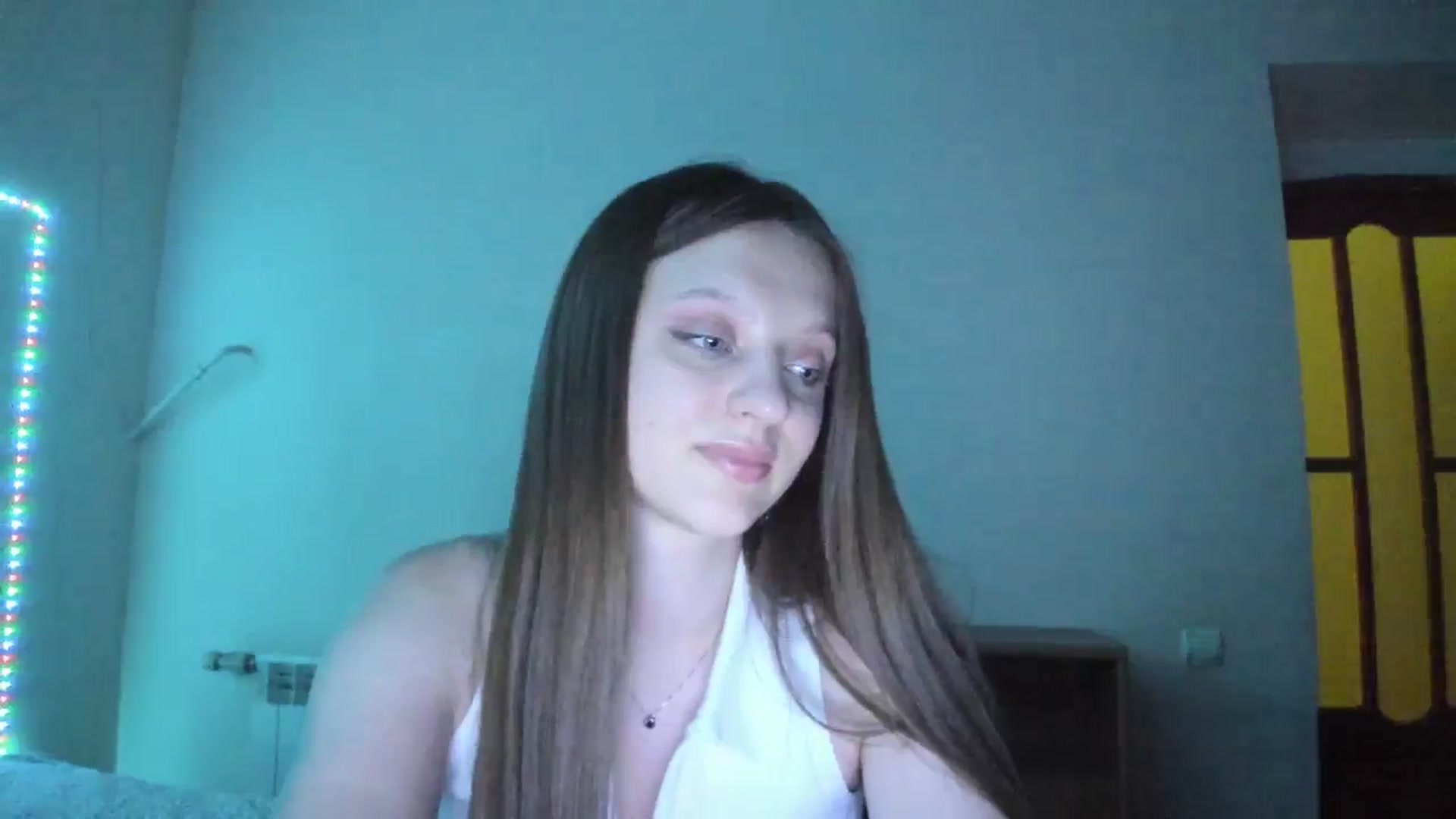 Gallery image thumbnail from Evalimi's myfreecams stream on, 07/05/2025, 21:19 image 16 of 20