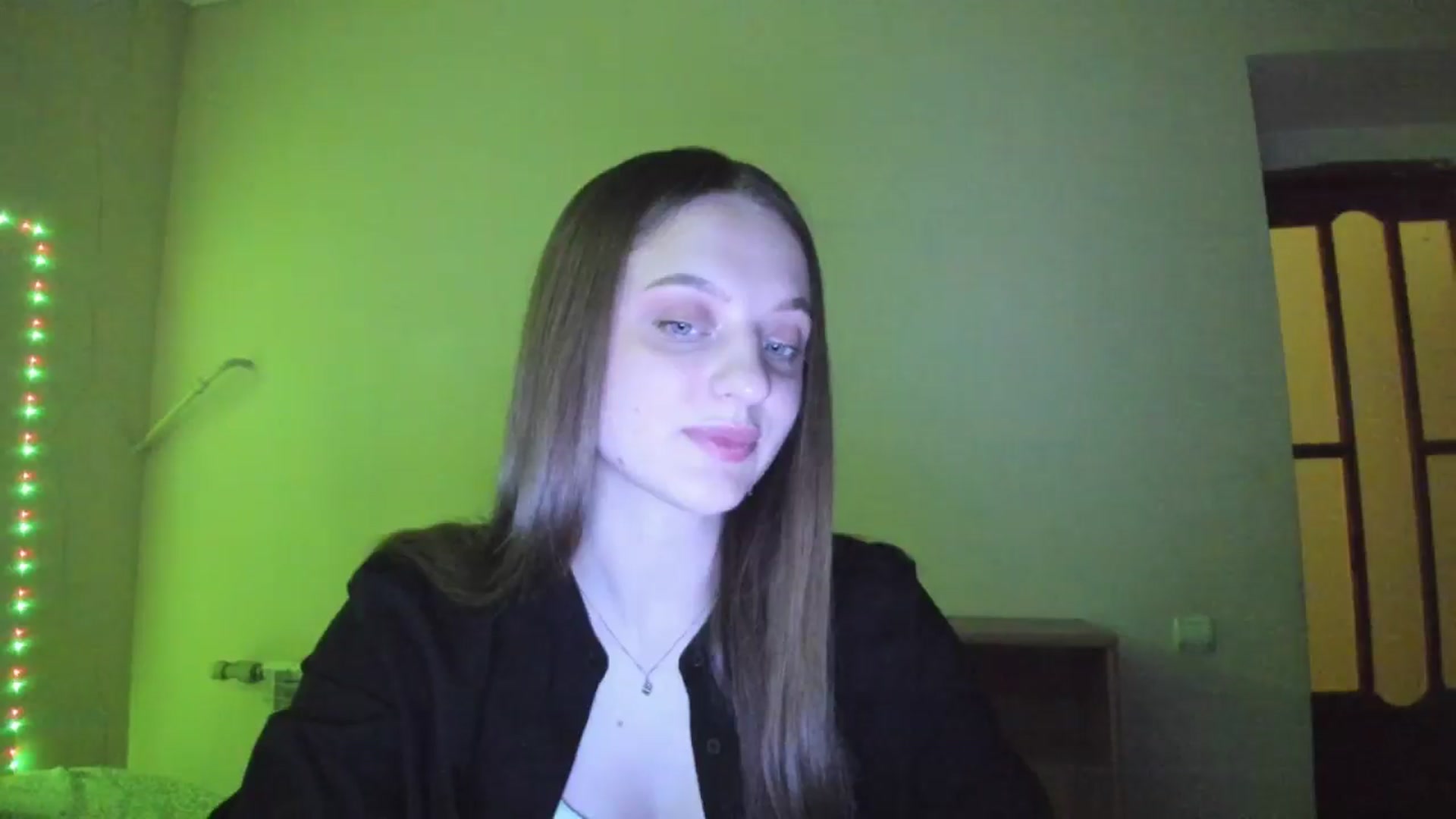 Gallery image thumbnail from Evalimi's myfreecams stream on, 07/08/2025, 18:27 image 14 of 20