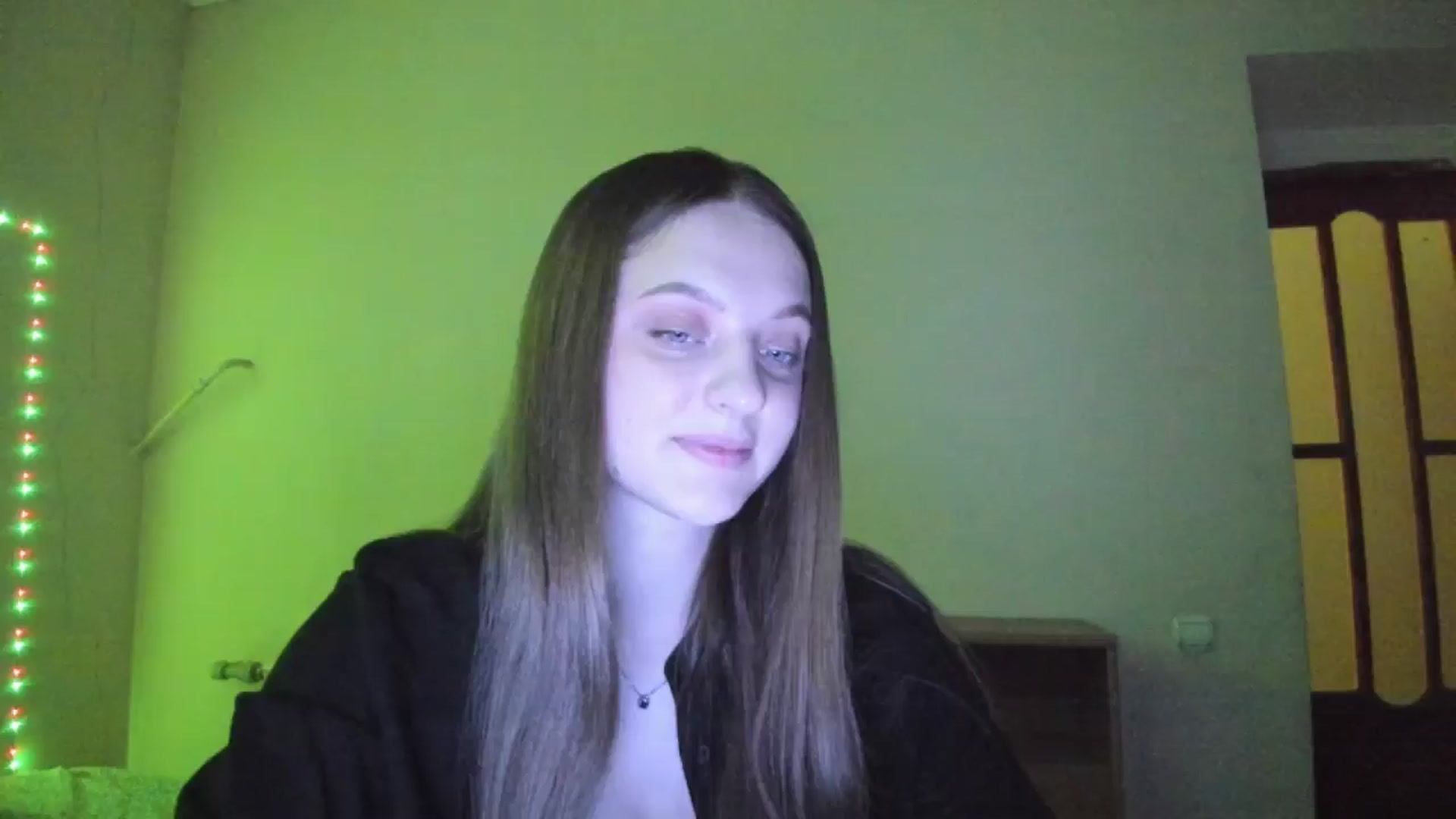 Gallery image thumbnail from Evalimi's myfreecams stream on, 07/08/2025, 18:27 image 5 of 20