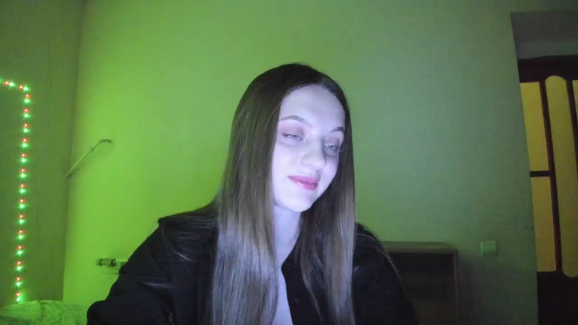 Gallery image thumbnail from Evalimi's myfreecams stream on, 07/08/2025, 19:36 image 13 of 20