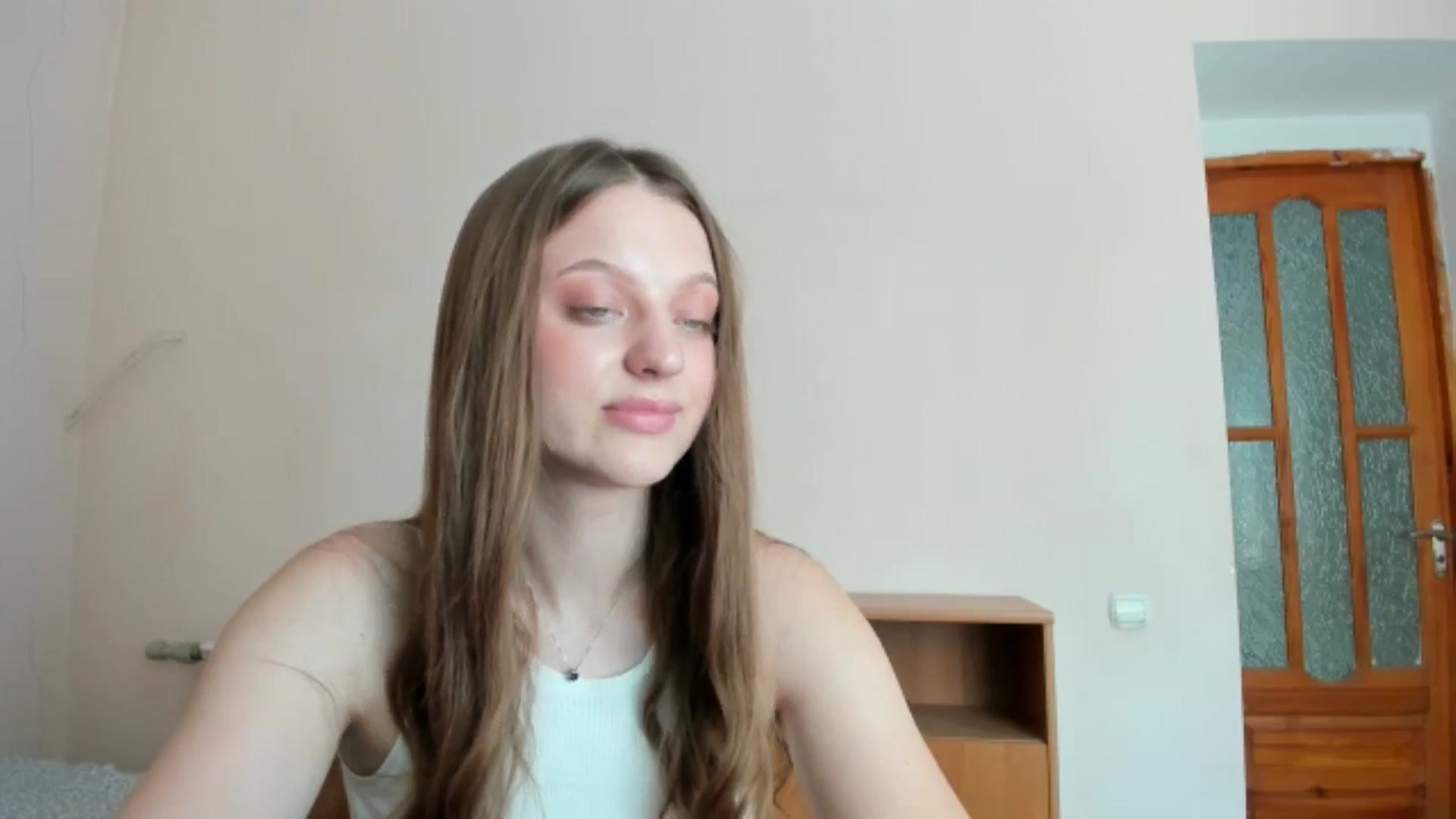 Gallery image thumbnail from Evalimi's myfreecams stream on, 07/09/2025, 12:28 image 15 of 20