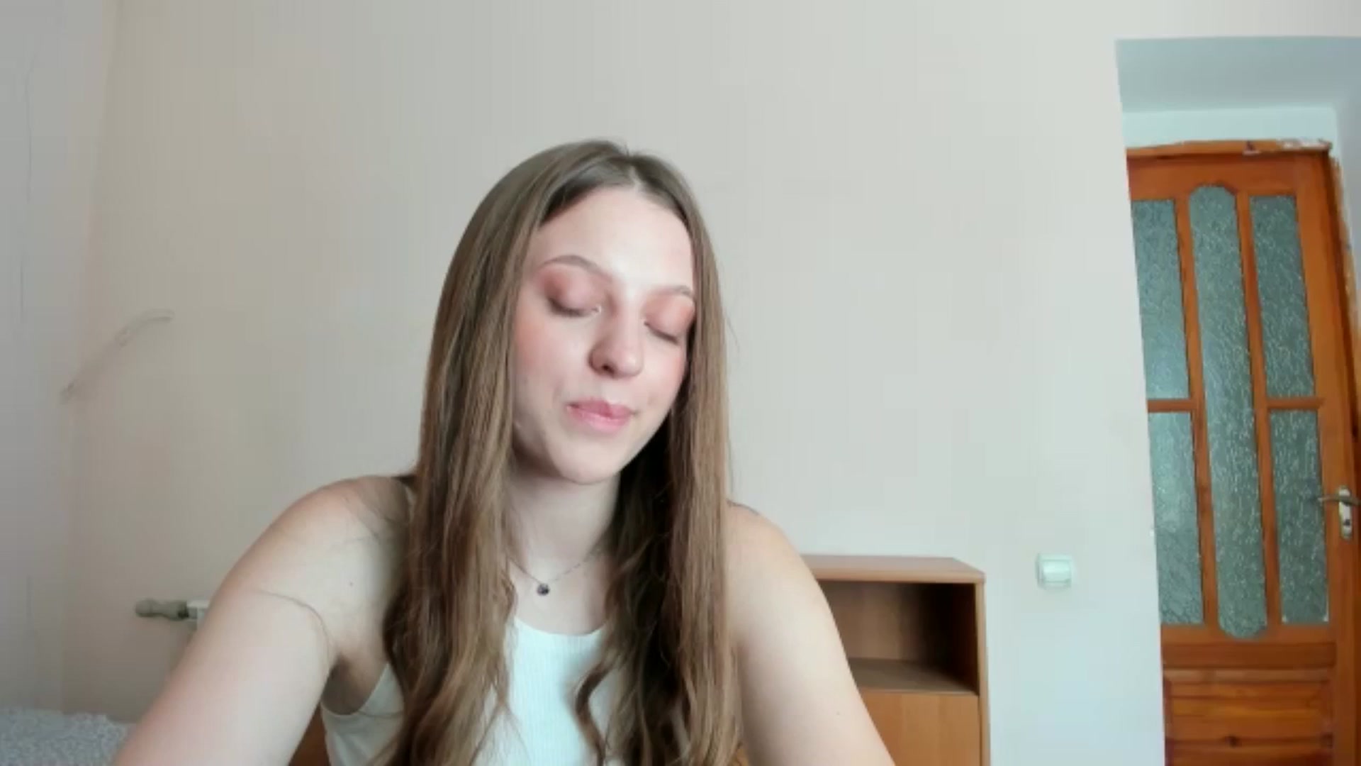 Gallery image thumbnail from Evalimi's myfreecams stream on, 07/09/2025, 12:28 image 14 of 20