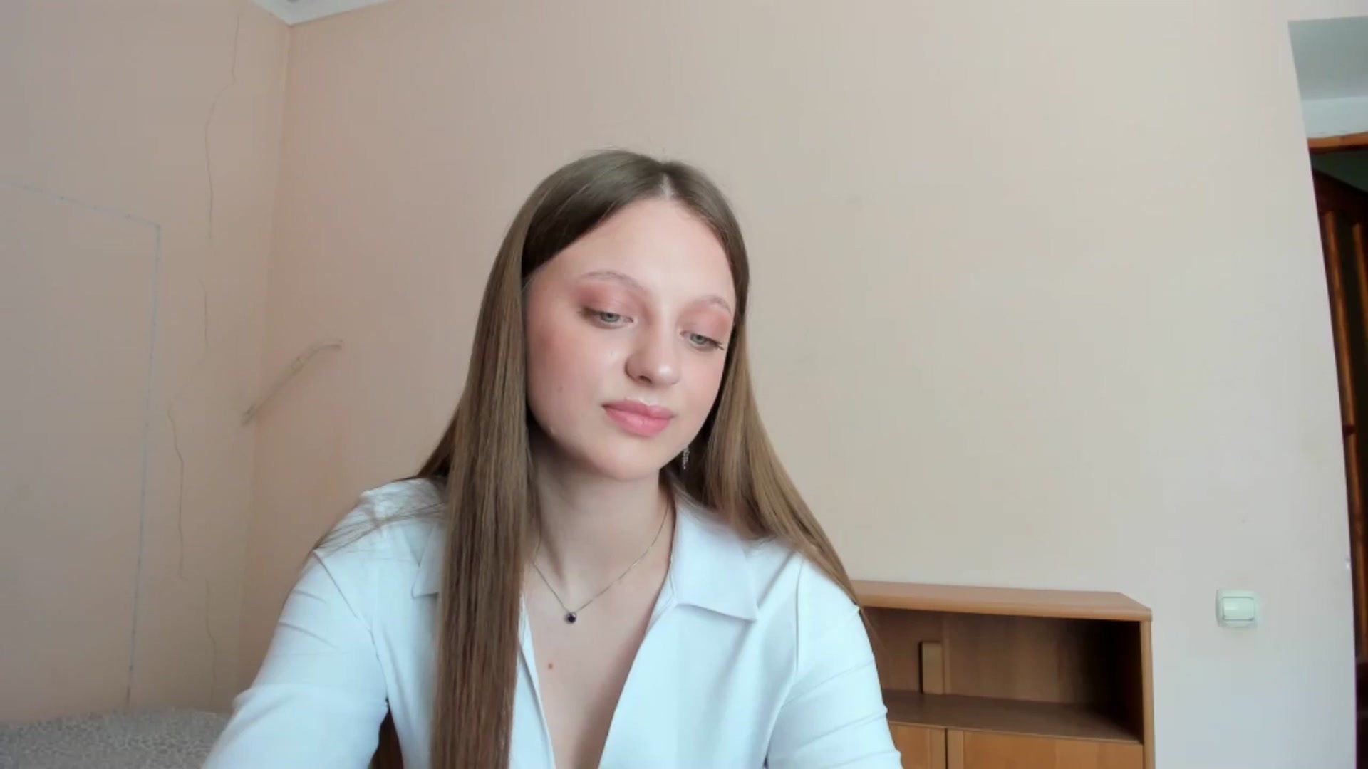 Gallery image thumbnail from Evalimi's myfreecams stream on, 07/11/2025, 11:36 image 12 of 20