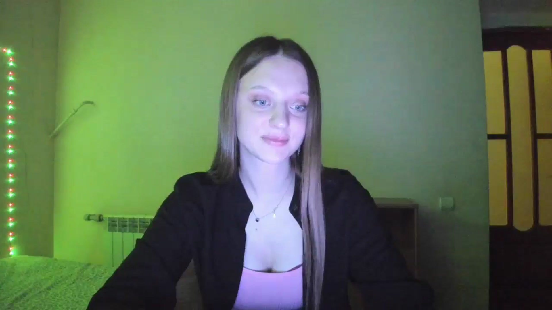 Gallery image thumbnail from Evalimi's myfreecams stream on, 07/11/2025, 19:37 image 2 of 20