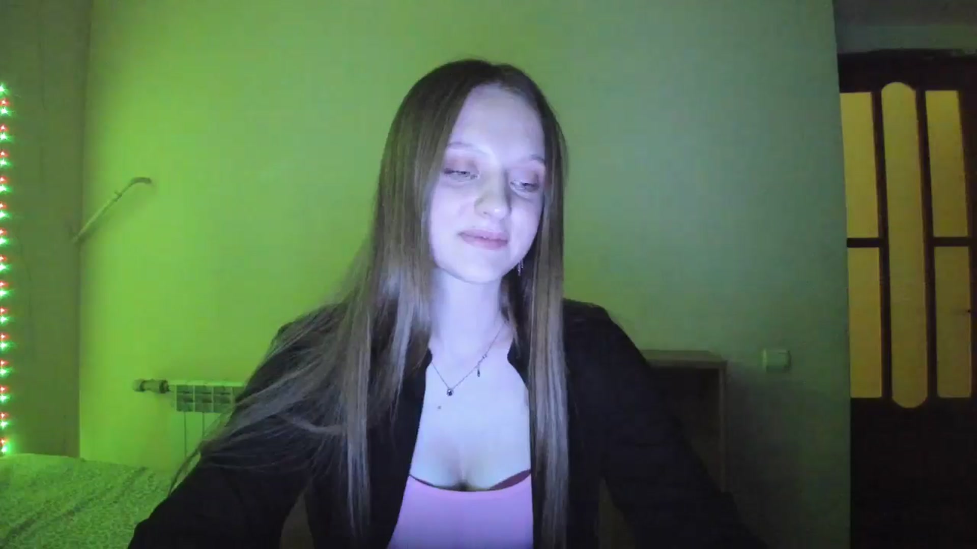 Gallery image thumbnail from Evalimi's myfreecams stream on, 07/11/2025, 19:37 image 12 of 20