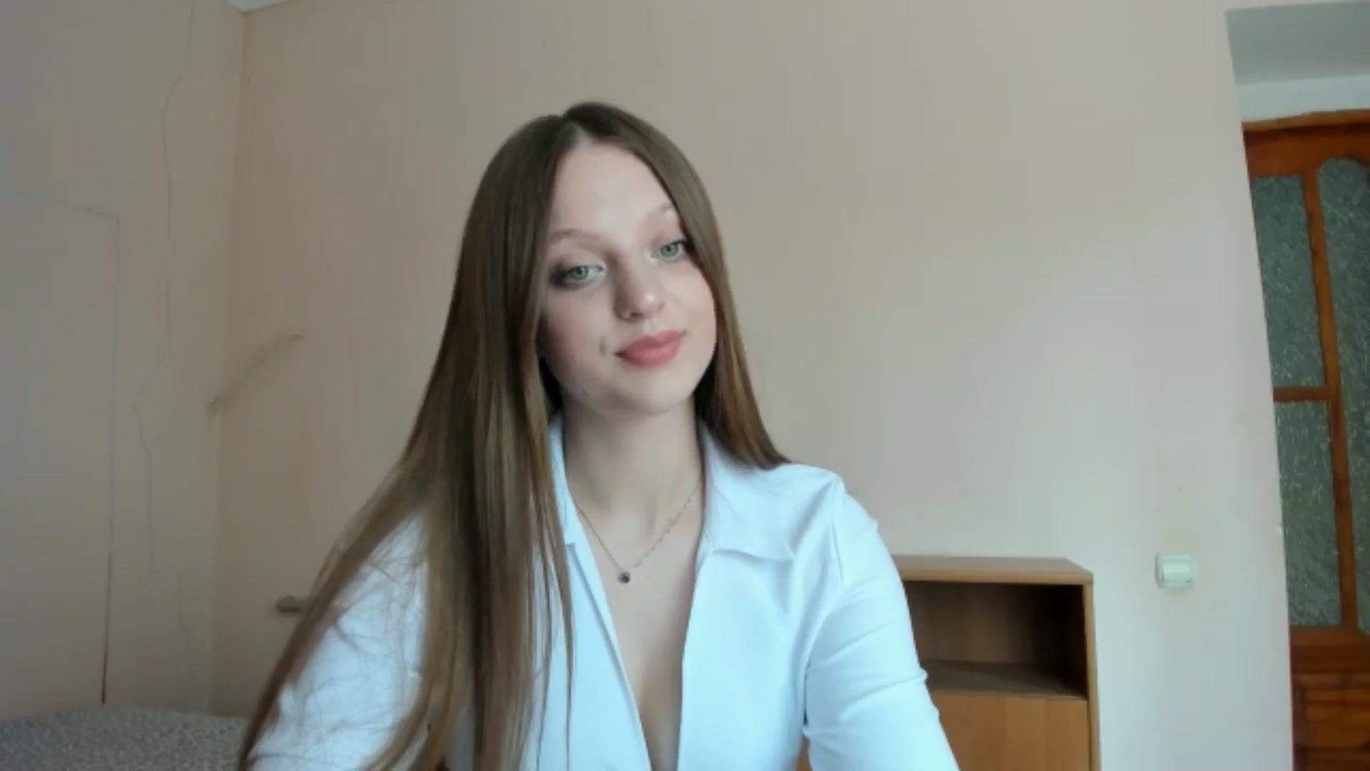 Gallery image thumbnail from Evalimi's myfreecams stream on, 07/13/2025, 11:37 image 17 of 20