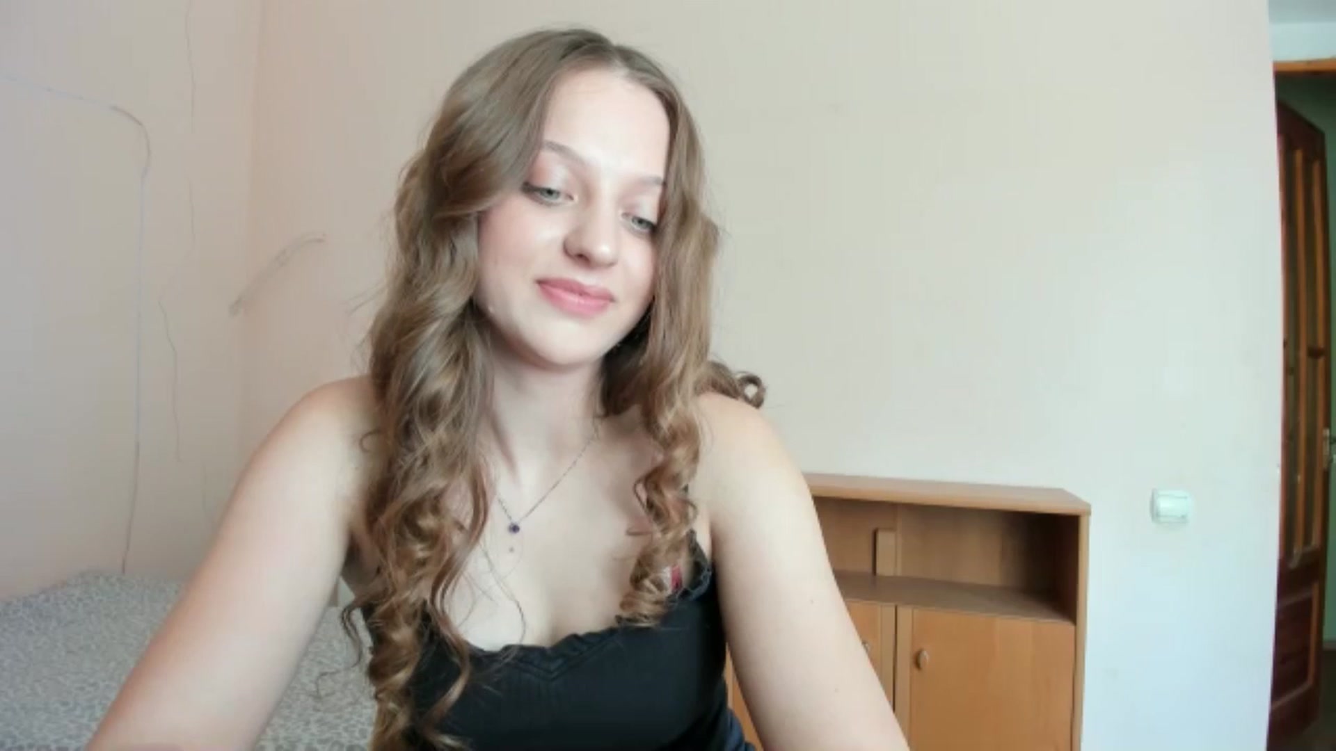 Gallery image thumbnail from Evalimi's myfreecams stream on, 07/14/2025, 12:25 image 18 of 20