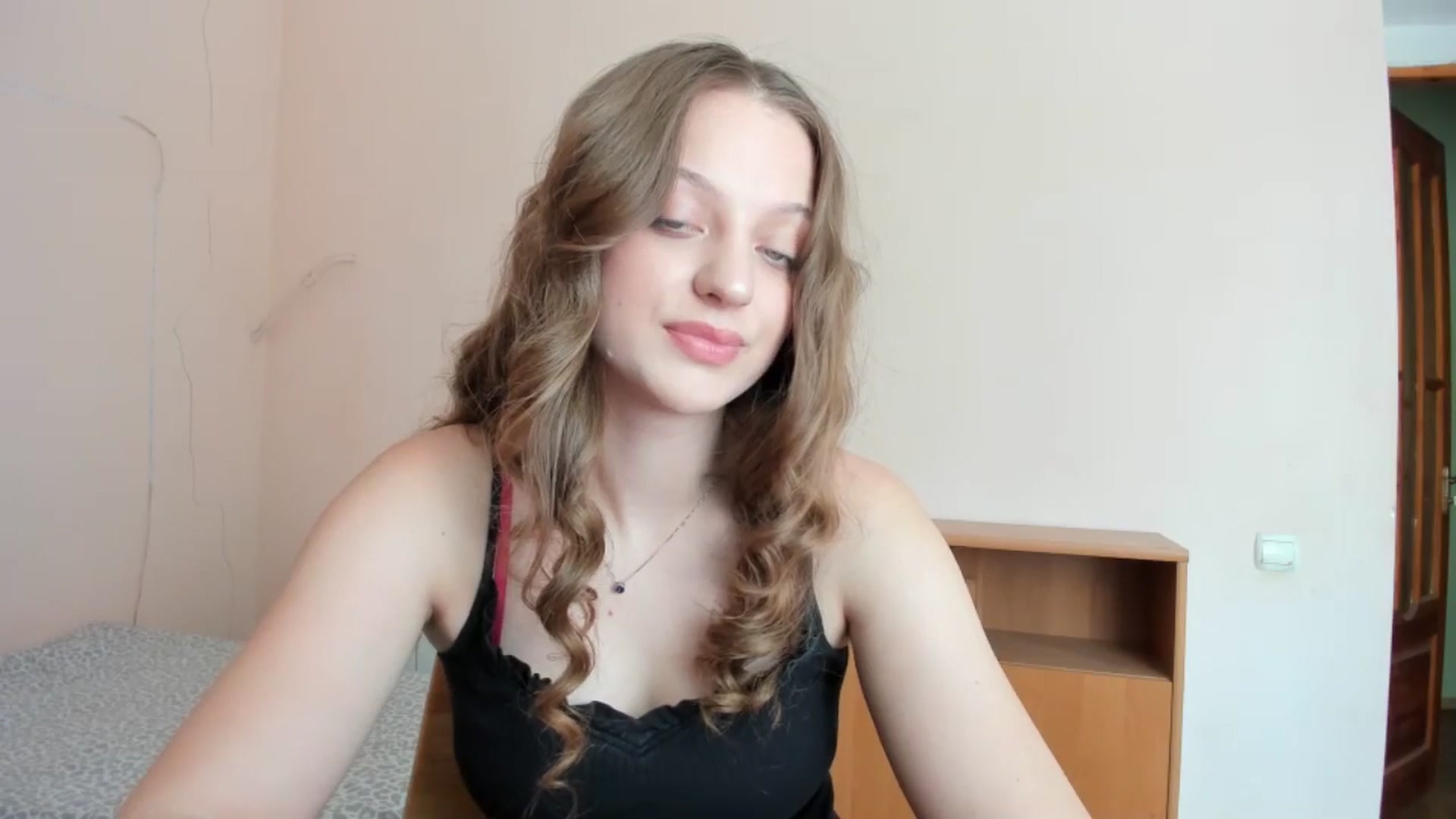 Gallery image thumbnail from Evalimi's myfreecams stream on, 07/14/2025, 12:25 image 4 of 20