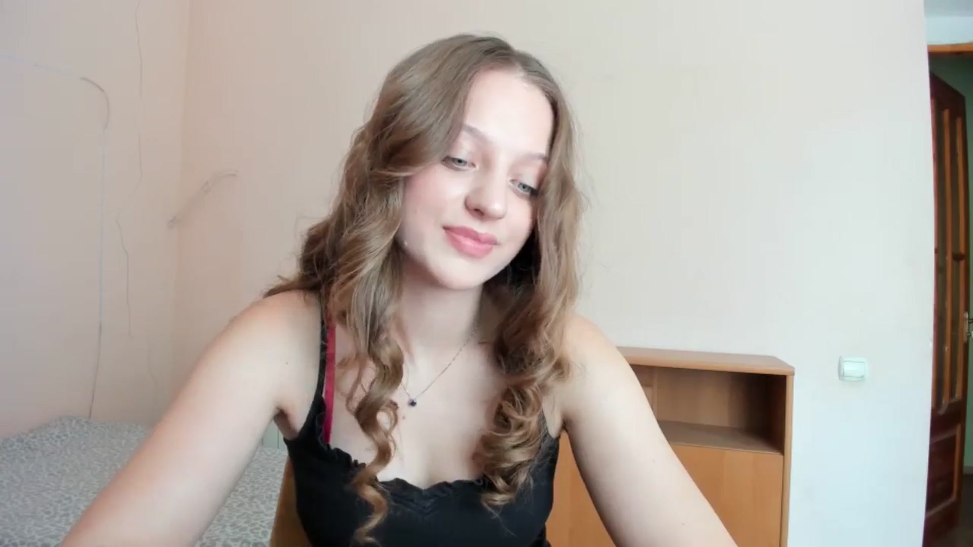 Gallery image thumbnail from Evalimi's myfreecams stream on, 07/14/2025, 12:25 image 7 of 20