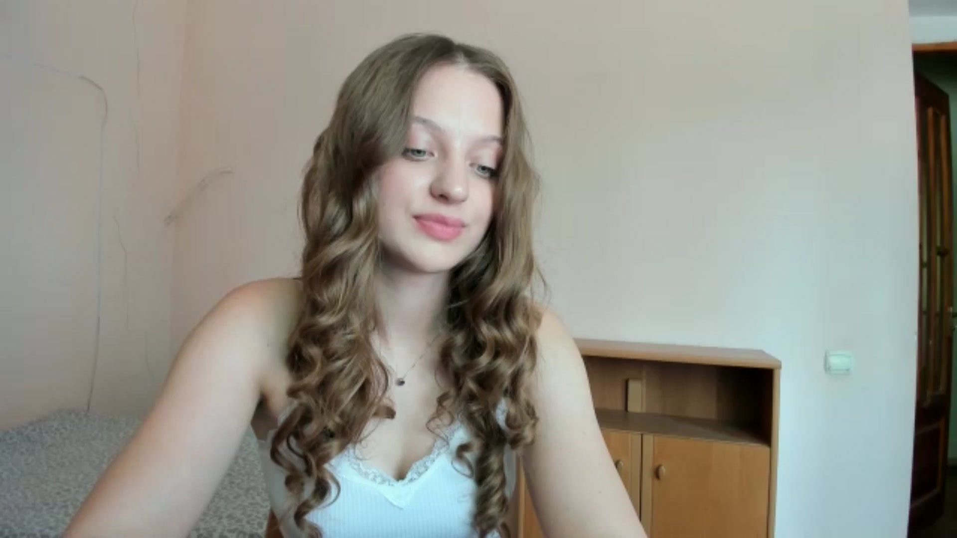 Gallery image thumbnail from Evalimi's myfreecams stream on, 07/14/2025, 14:00 image 19 of 20