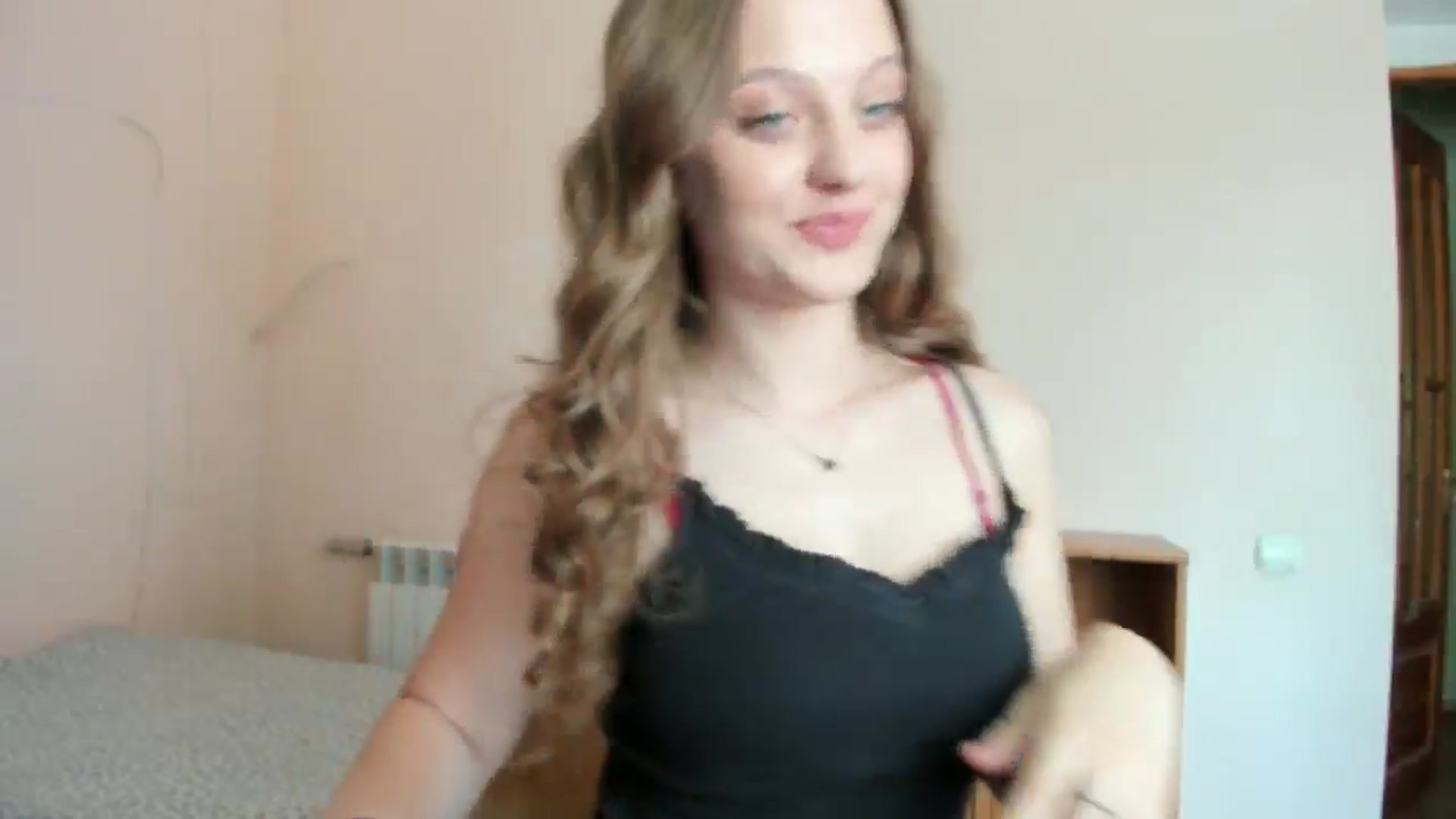 Gallery image thumbnail from Evalimi's myfreecams stream on, 07/14/2025, 14:00 image 7 of 20