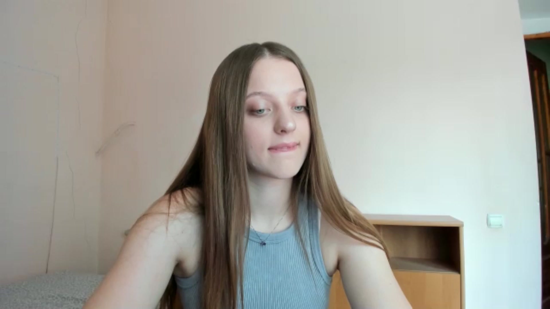 Gallery image thumbnail from Evalimi's myfreecams stream on, 07/15/2025, 11:08 image 17 of 20