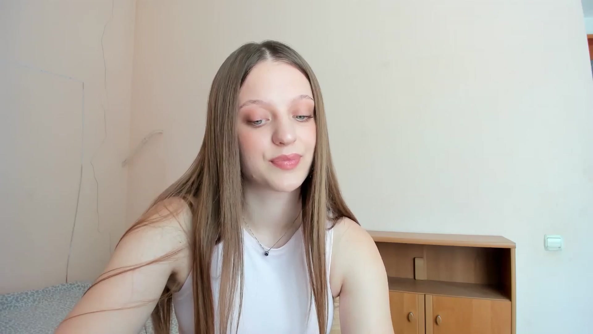 Gallery image thumbnail from Evalimi's myfreecams stream on, 07/21/2025, 10:56 image 11 of 20