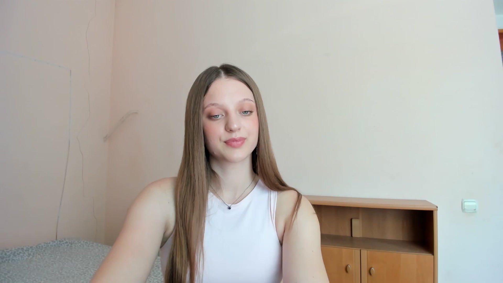 Gallery image thumbnail from Evalimi's myfreecams stream on, 07/21/2025, 11:17 image 19 of 20