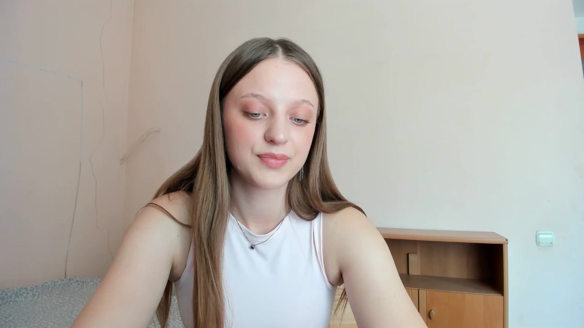 Gallery image thumbnail from Evalimi's myfreecams stream on, 07/21/2025, 11:58 image 2 of 20