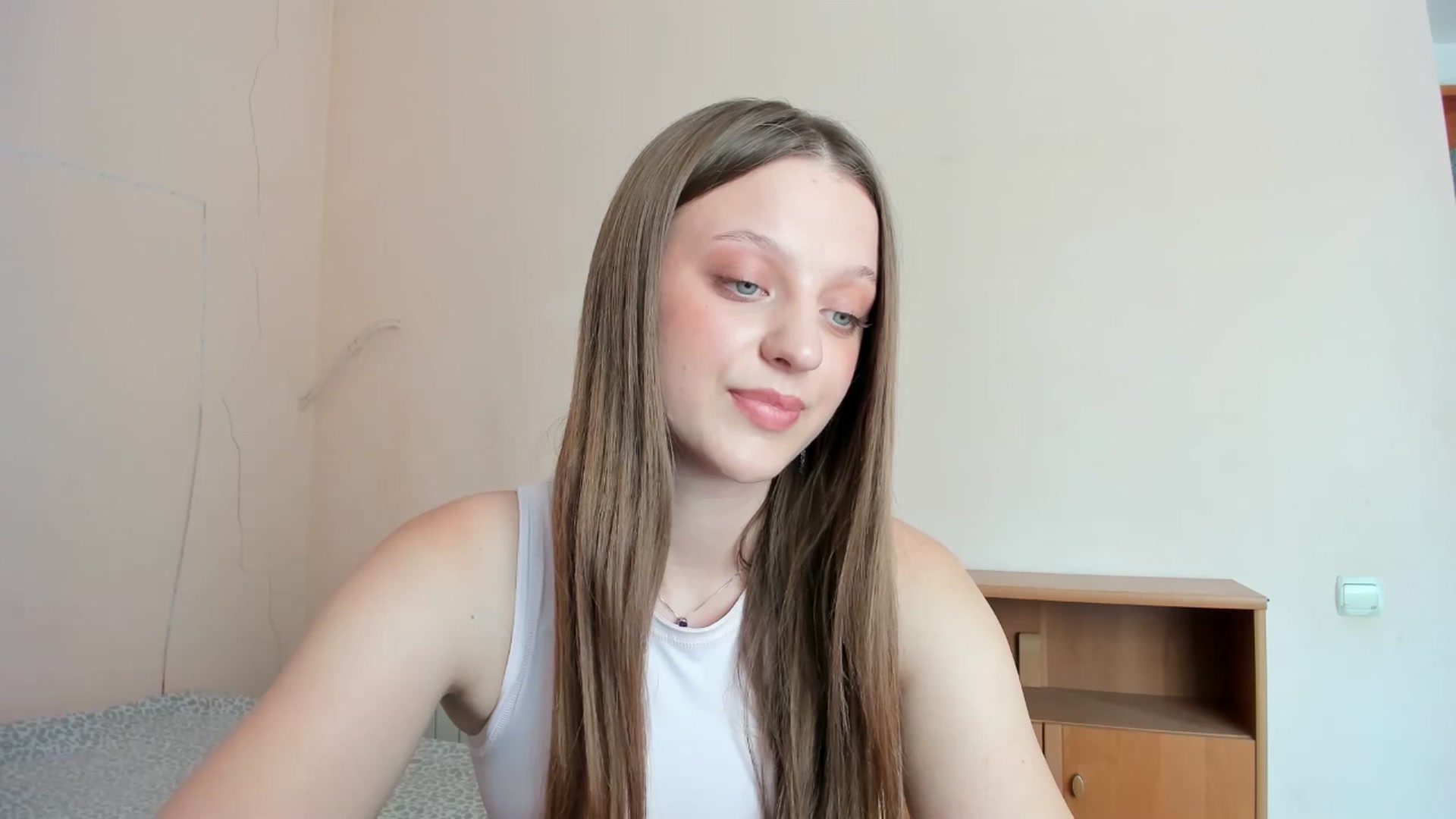 Gallery image thumbnail from Evalimi's myfreecams stream on, 07/21/2025, 12:22 image 3 of 20