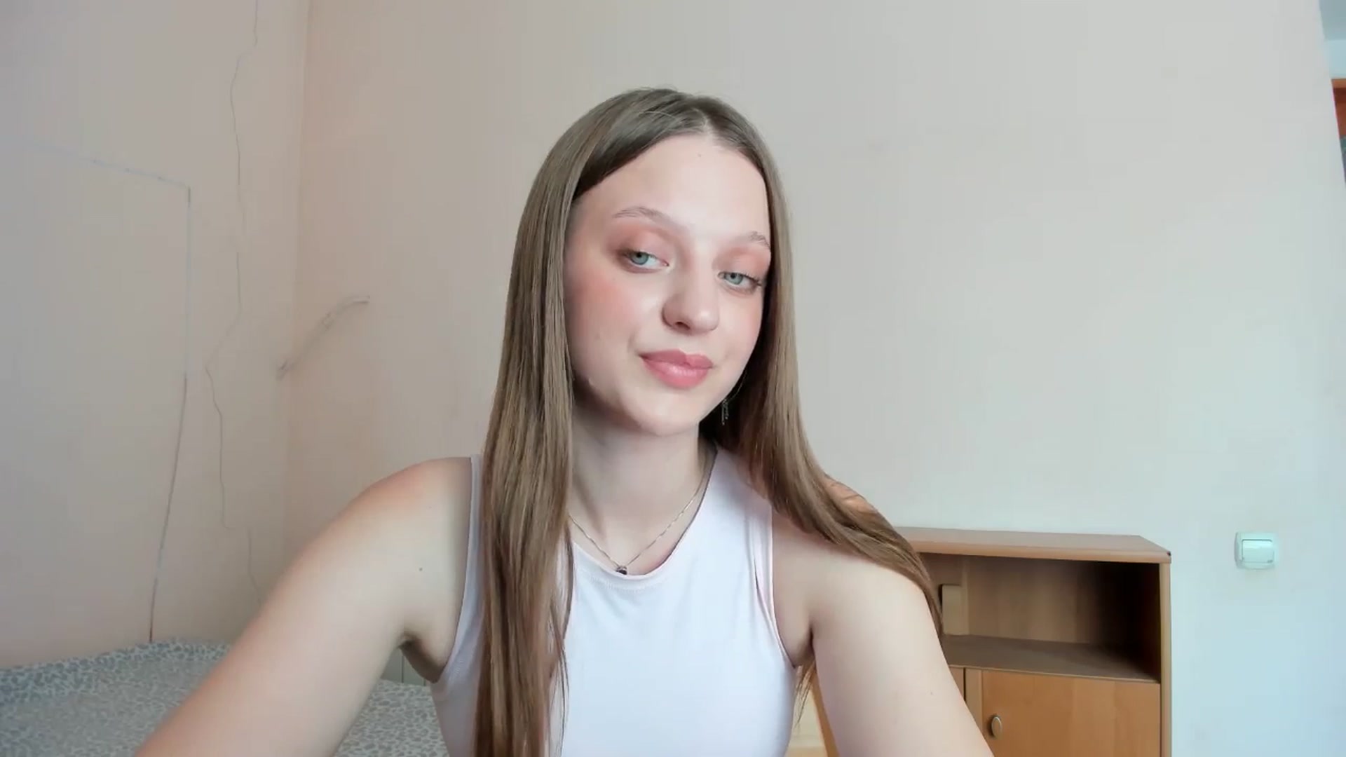Gallery image thumbnail from Evalimi's myfreecams stream on, 07/21/2025, 12:22 image 13 of 20