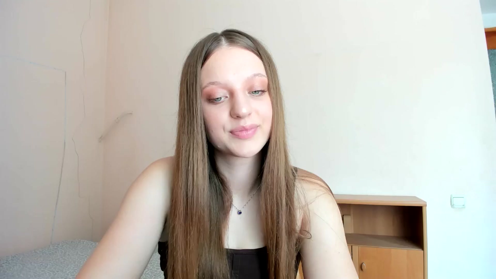 Gallery image thumbnail from Evalimi's myfreecams stream on, 07/22/2025, 11:58 image 5 of 20