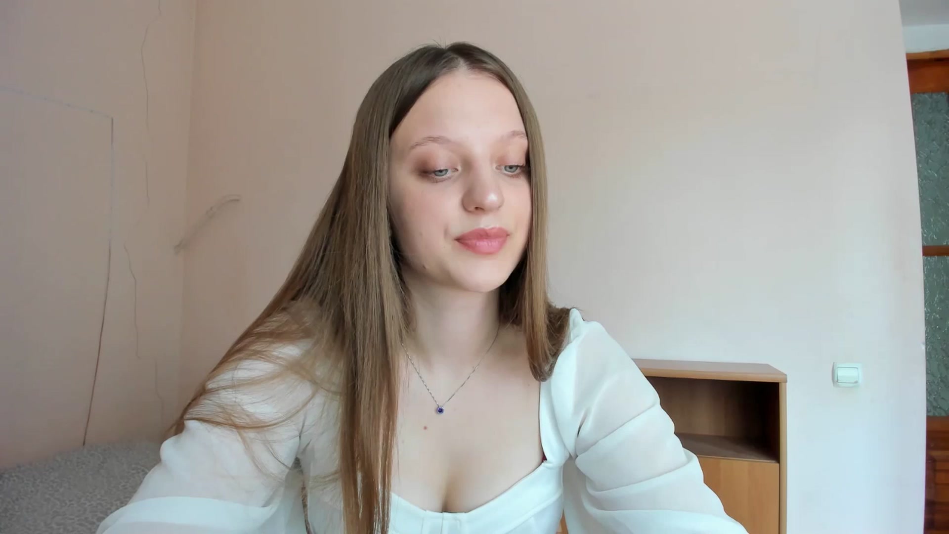 Gallery image thumbnail from Evalimi's myfreecams stream on, 07/23/2025, 11:37 image 15 of 20