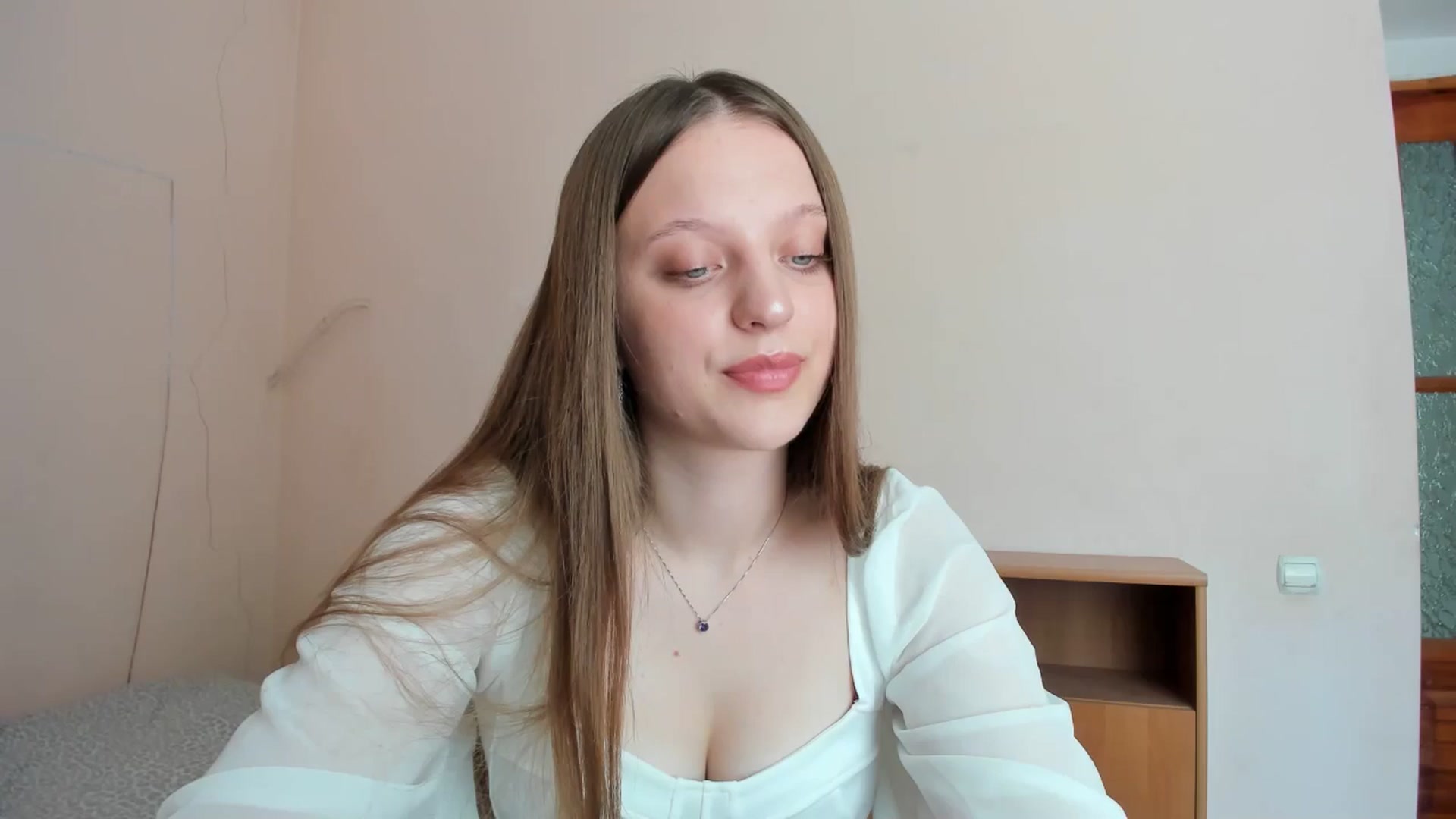 Gallery image thumbnail from Evalimi's myfreecams stream on, 07/23/2025, 11:37 image 13 of 20