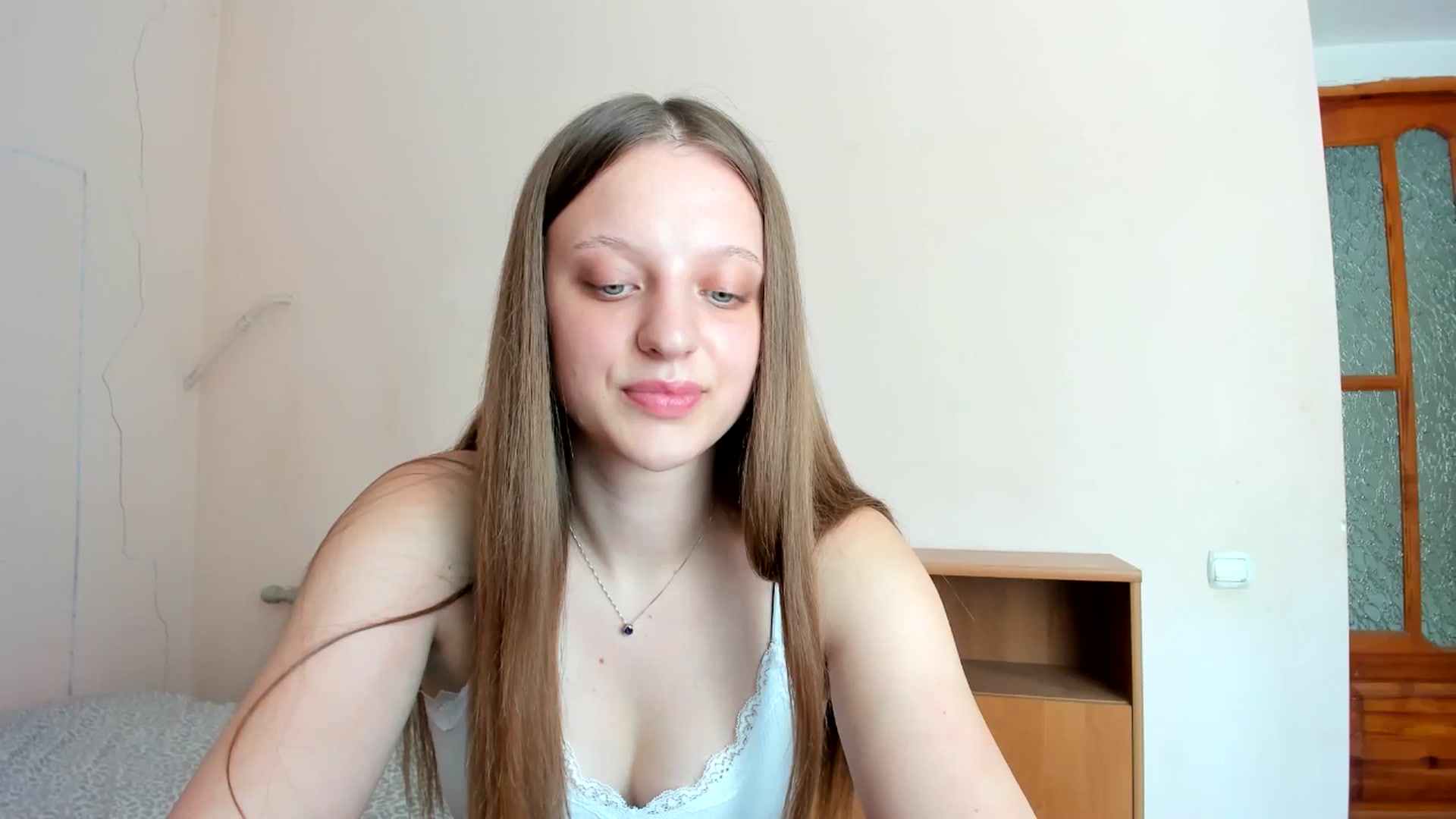 Gallery image thumbnail from Evalimi's myfreecams stream on, 07/27/2025, 11:34 image 16 of 20