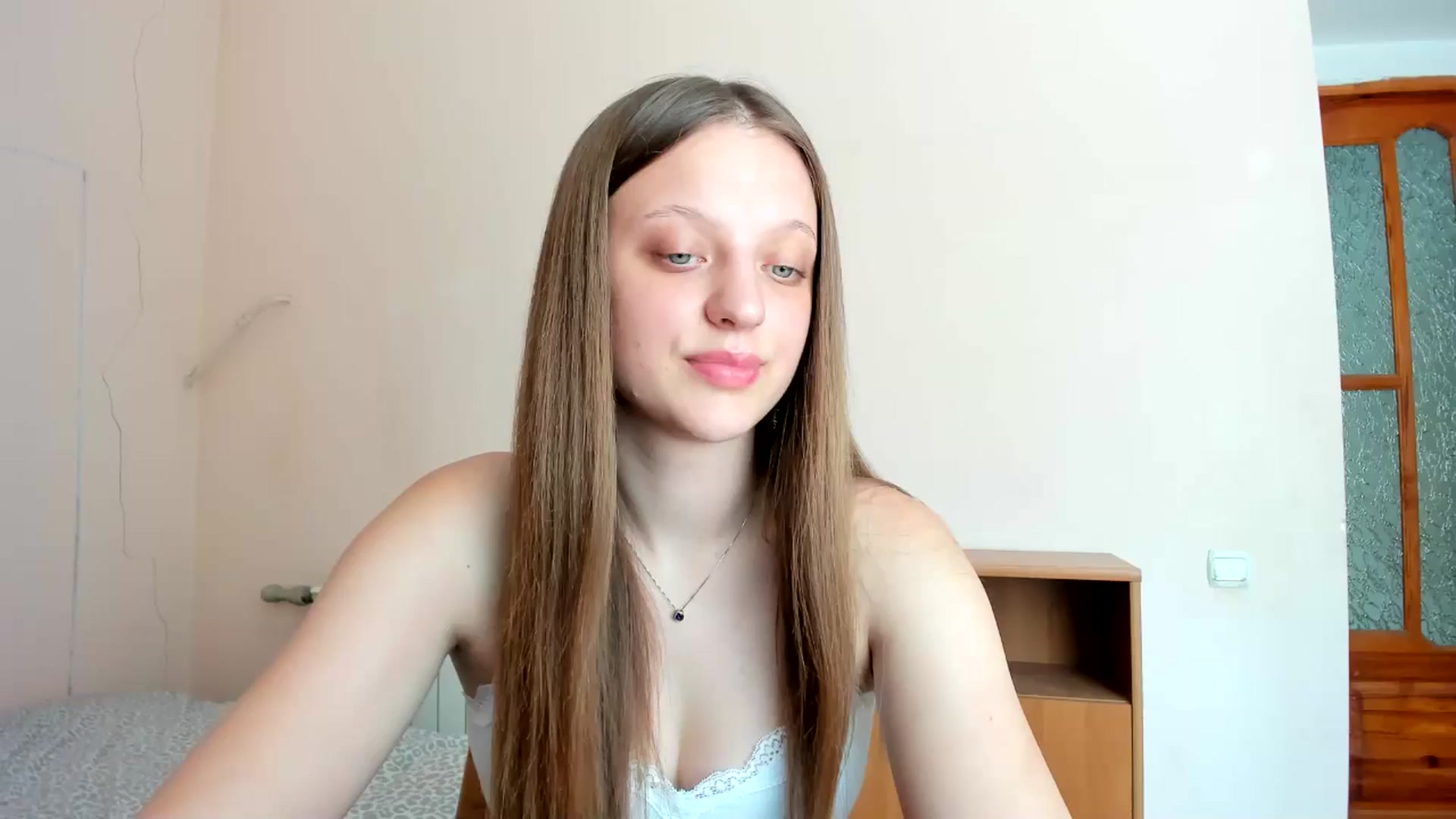 Gallery image thumbnail from Evalimi's myfreecams stream on, 07/27/2025, 11:34 image 1 of 20