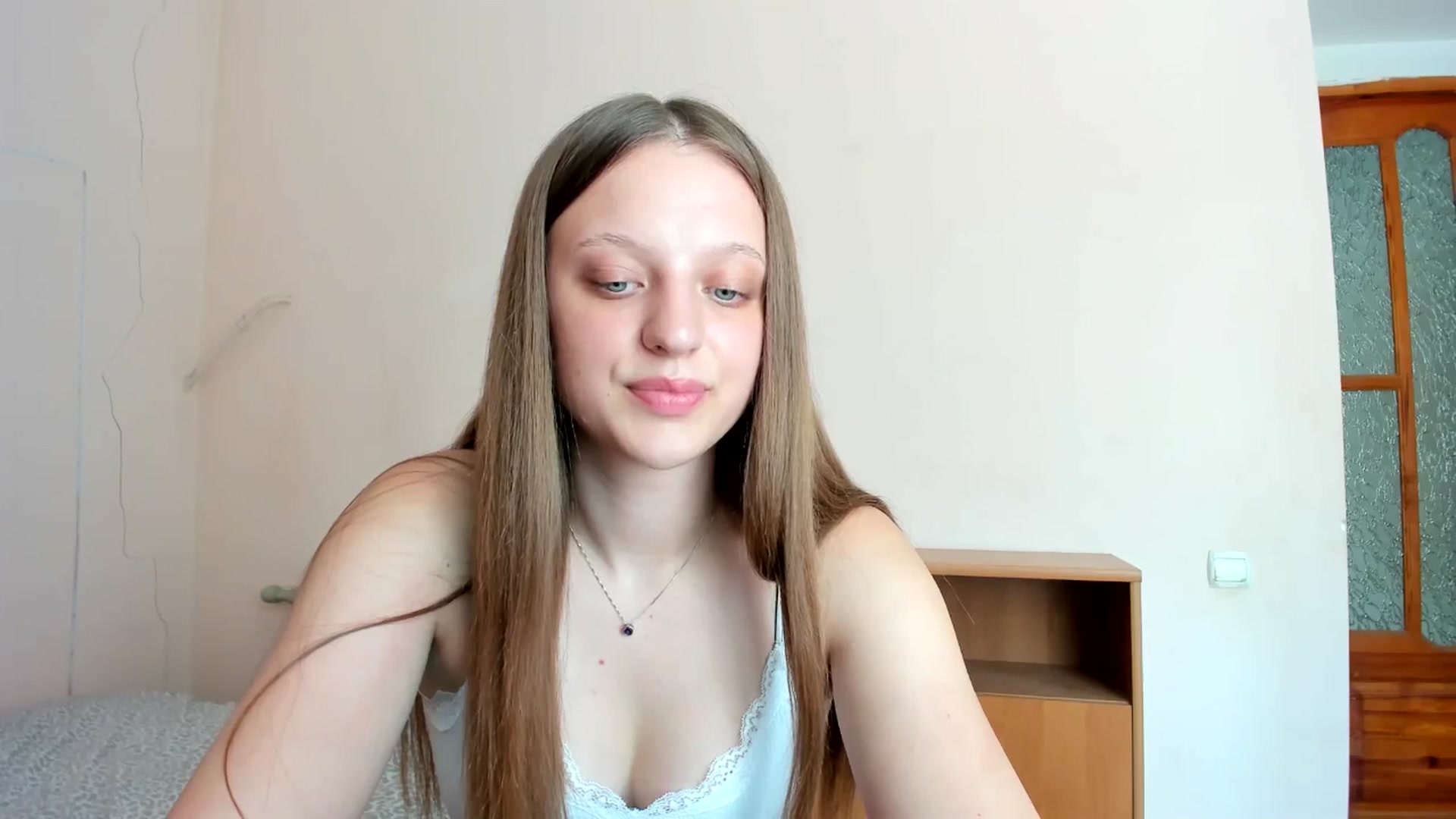 Gallery image thumbnail from Evalimi's myfreecams stream on, 07/27/2025, 11:34 image 15 of 20