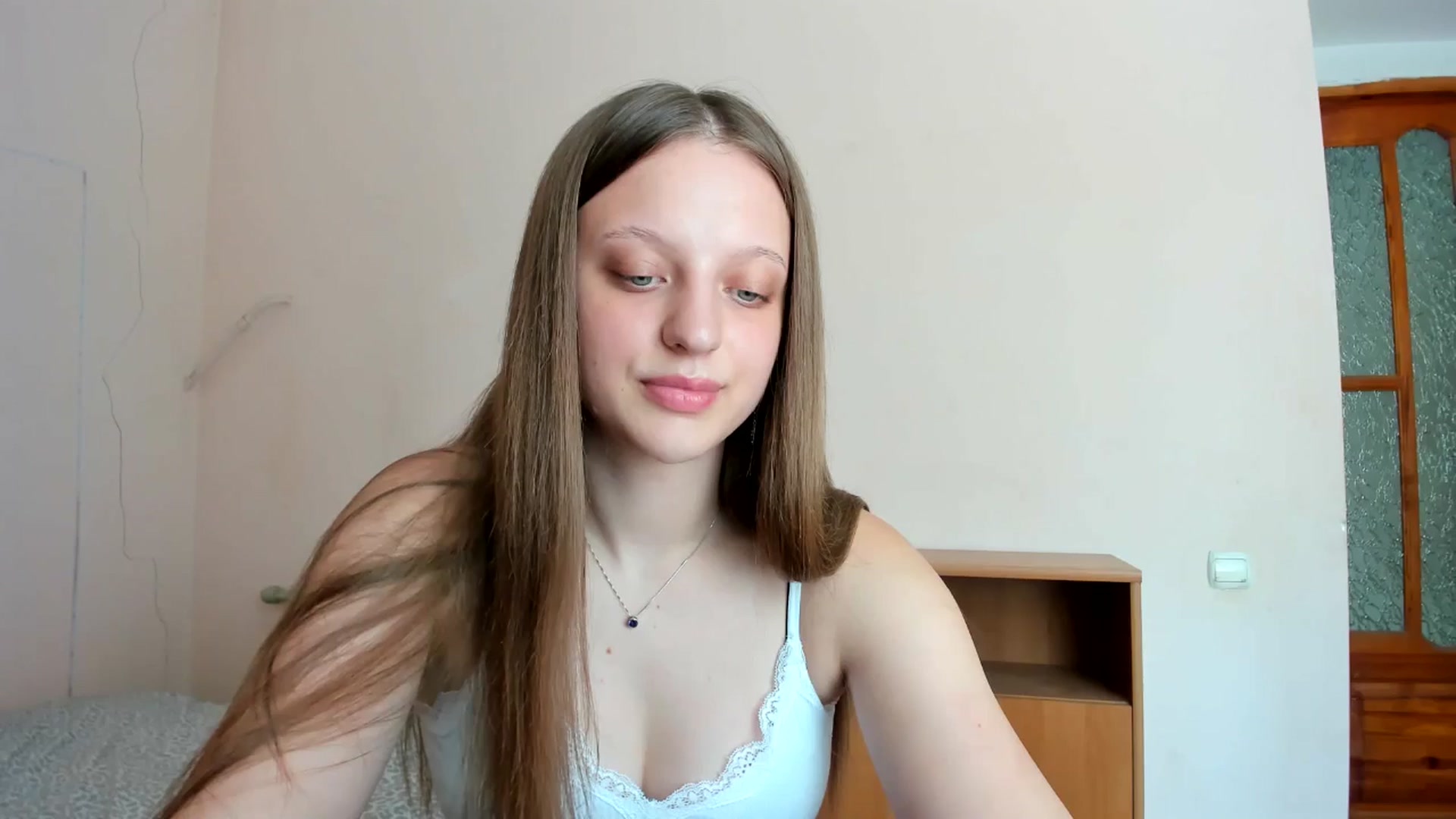 Gallery image thumbnail from Evalimi's myfreecams stream on, 07/27/2025, 11:34 image 8 of 20