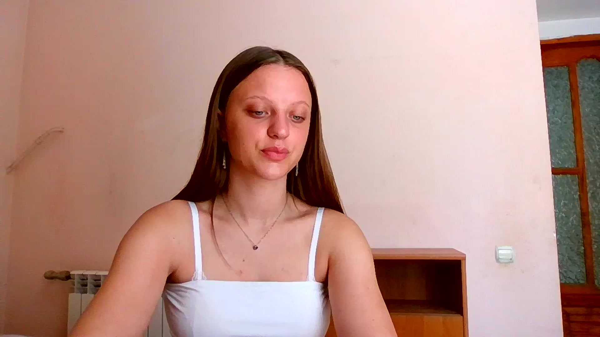 Gallery image thumbnail from Evalimi's myfreecams stream on, 08/03/2025, 11:19 image 3 of 20