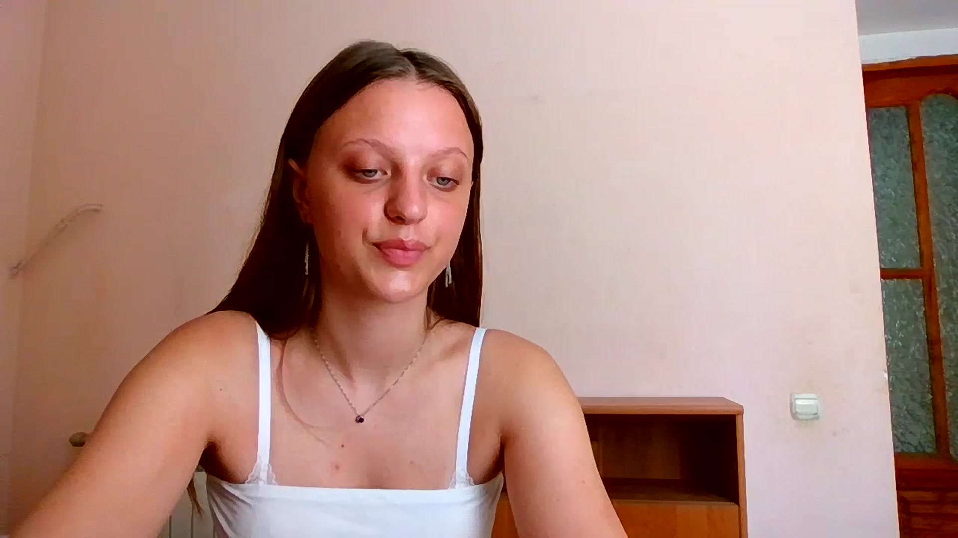 Gallery image thumbnail from Evalimi's myfreecams stream on, 08/03/2025, 11:19 image 15 of 20