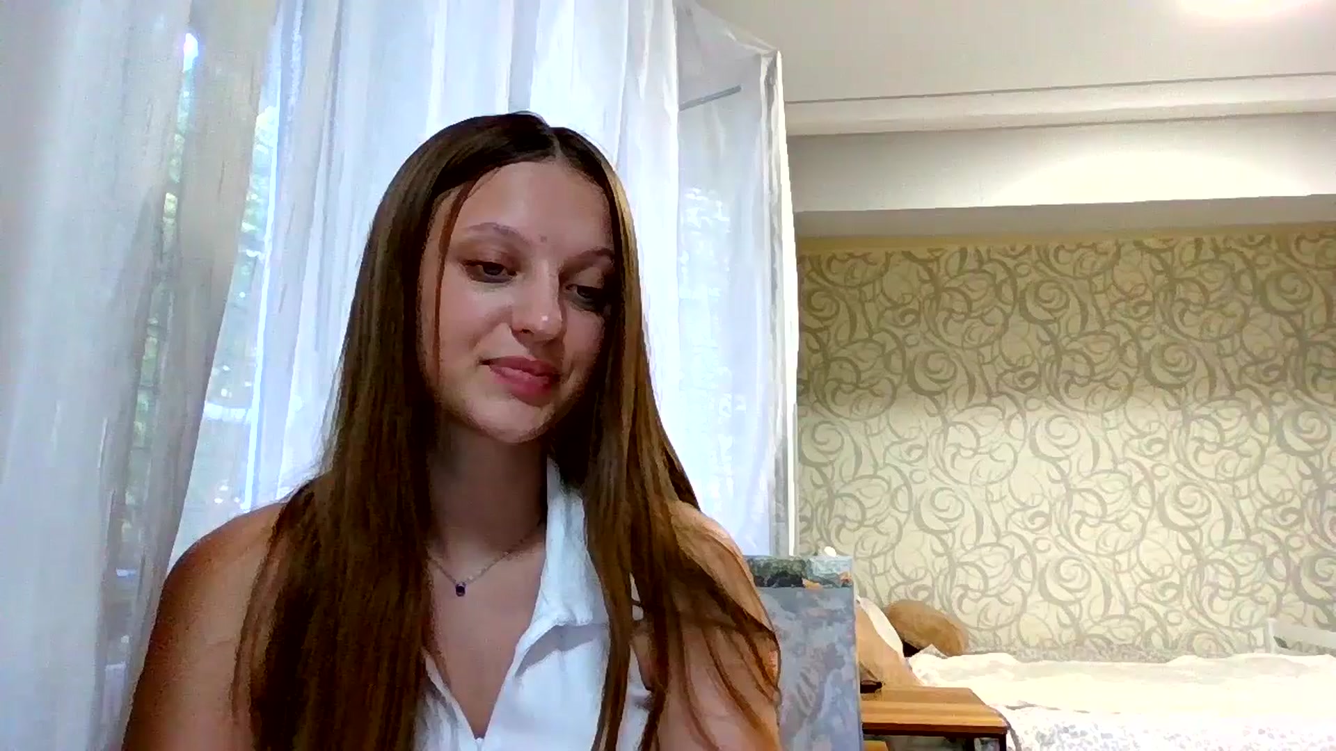 Gallery image thumbnail from Evalimi's myfreecams stream on, 08/08/2025, 14:39 image 3 of 20