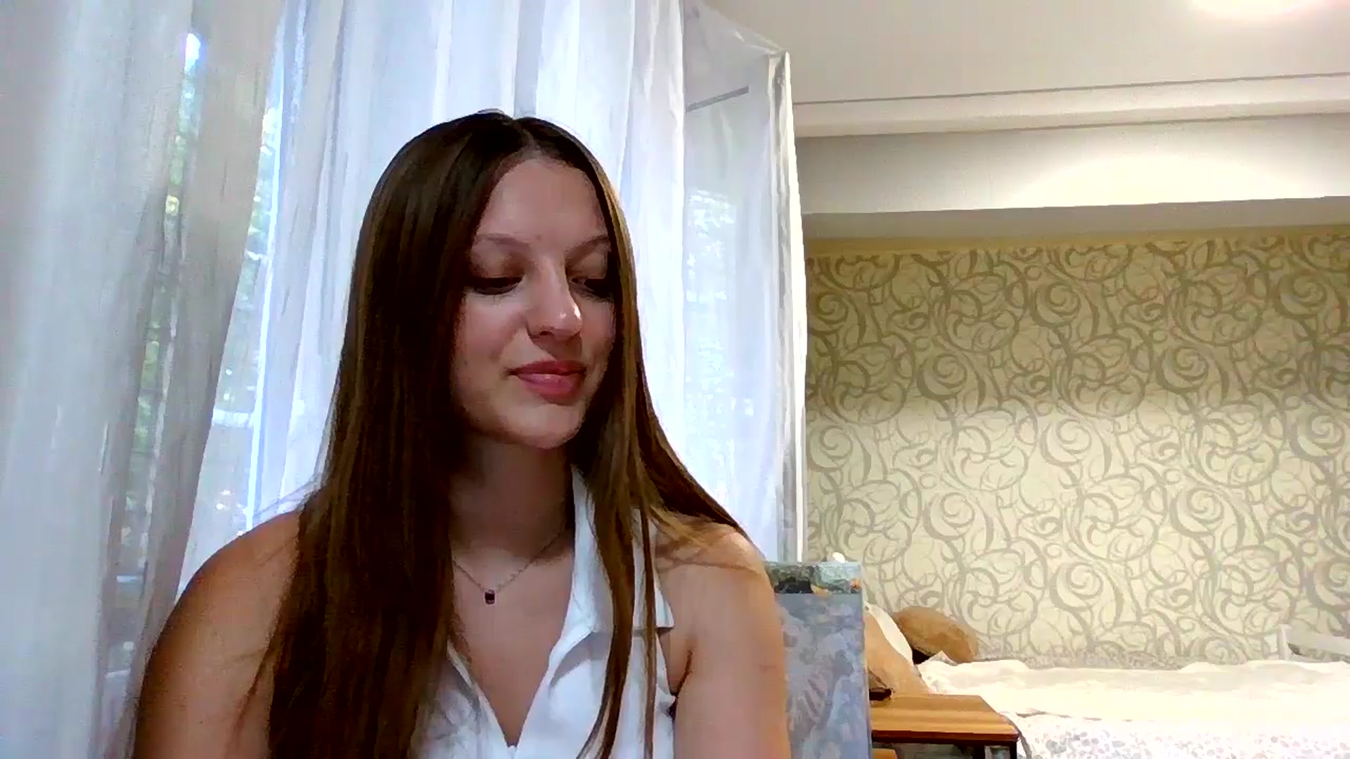 Gallery image thumbnail from Evalimi's myfreecams stream on, 08/08/2025, 14:39 image 2 of 20