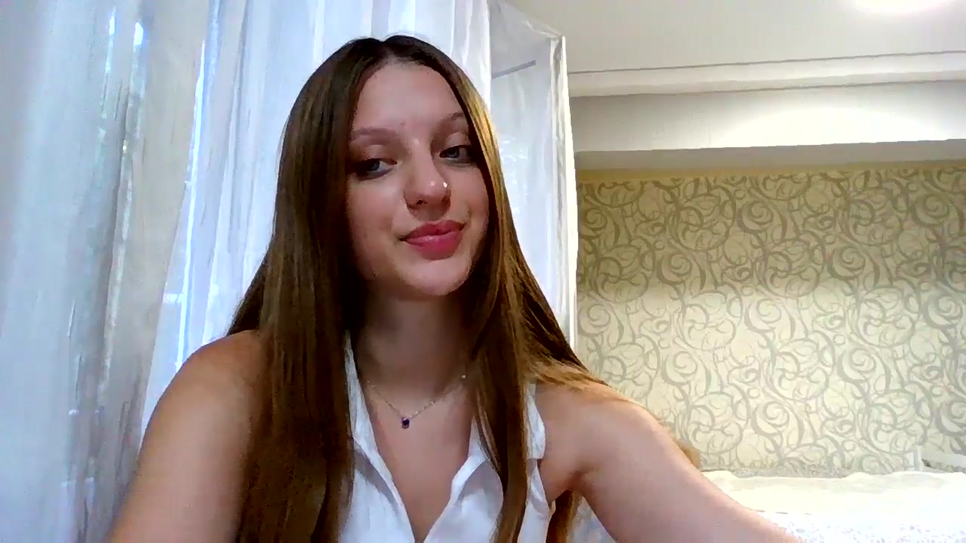 Gallery image thumbnail from Evalimi's myfreecams stream on, 08/08/2025, 14:39 image 17 of 20