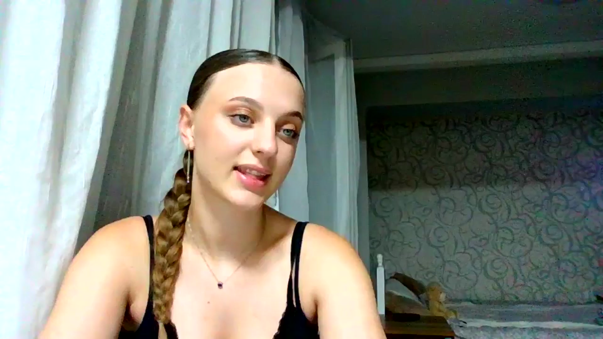 Gallery image thumbnail from Evalimi's myfreecams stream on, 08/10/2025, 20:25 image 18 of 20