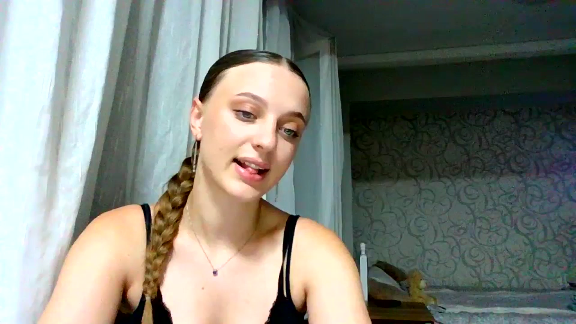 Gallery image thumbnail from Evalimi's myfreecams stream on, 08/10/2025, 20:25 image 14 of 20