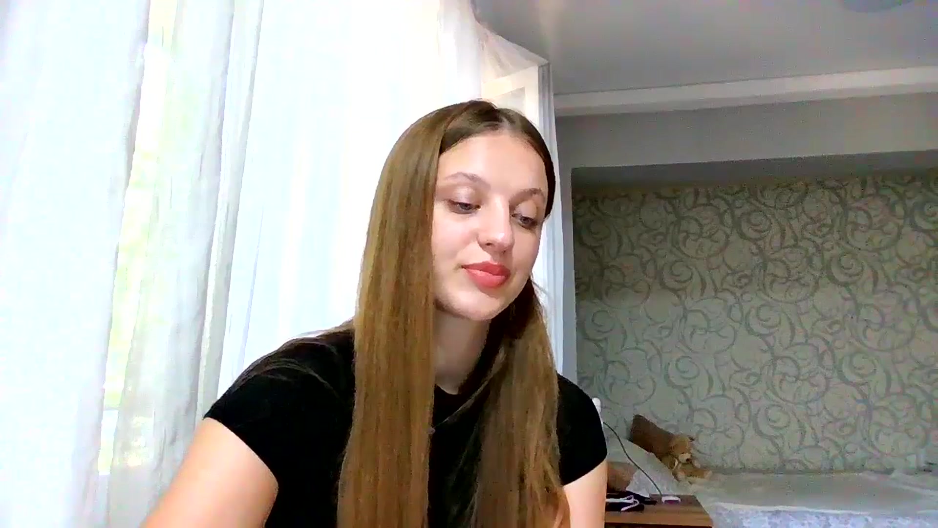 Gallery image thumbnail from Evalimi's myfreecams stream on, 08/12/2025, 11:52 image 17 of 20