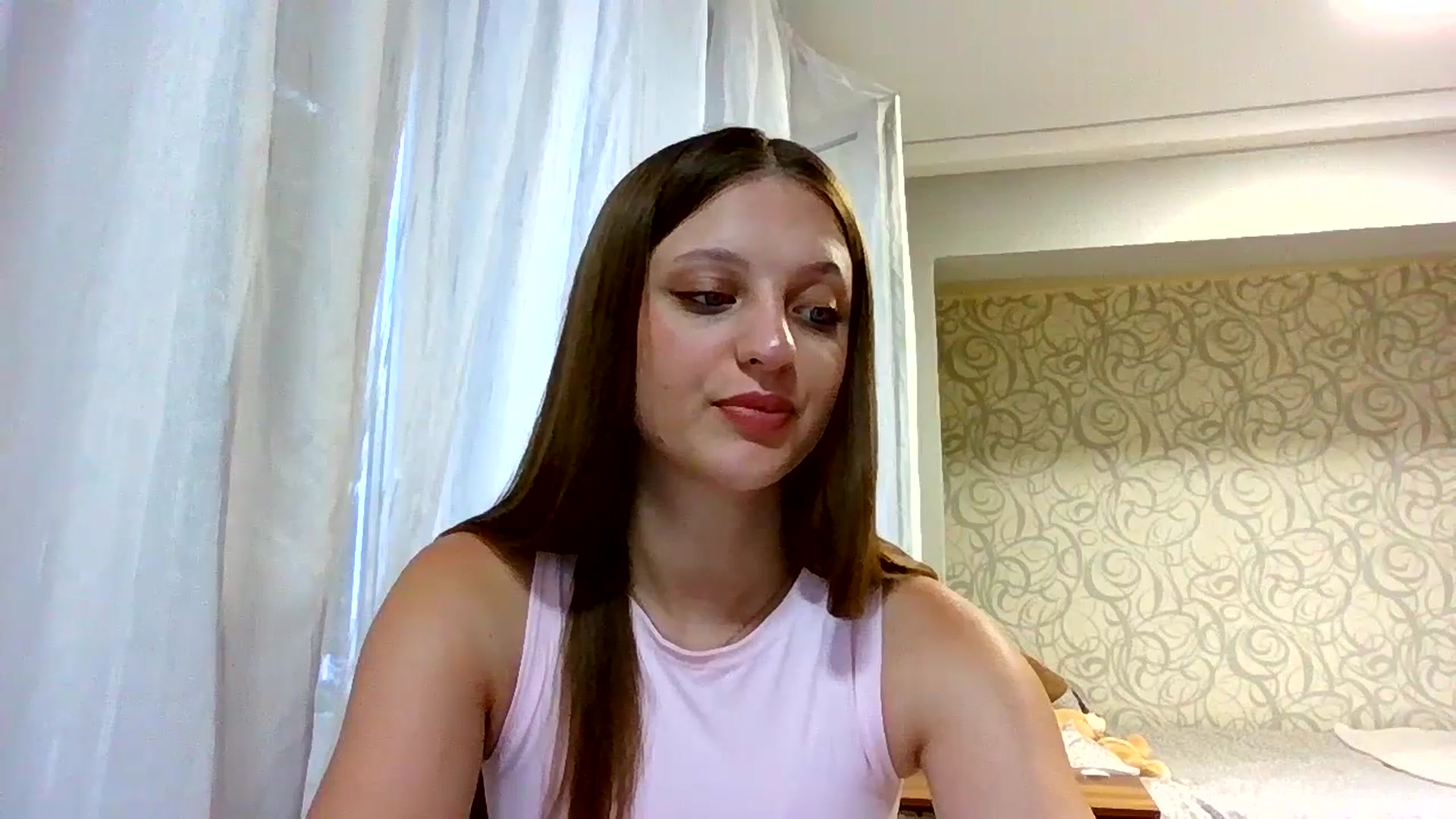 Gallery image thumbnail from Evalimi's myfreecams stream on, 08/13/2025, 14:40 image 7 of 20