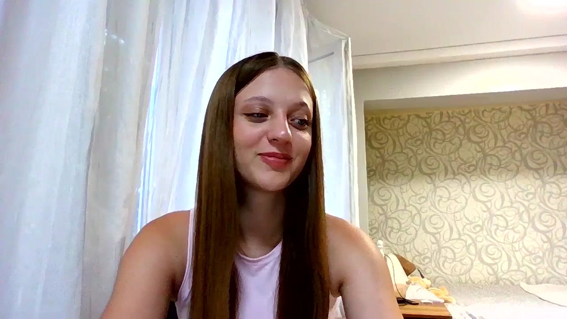 Gallery image thumbnail from Evalimi's myfreecams stream on, 08/13/2025, 14:40 image 1 of 20