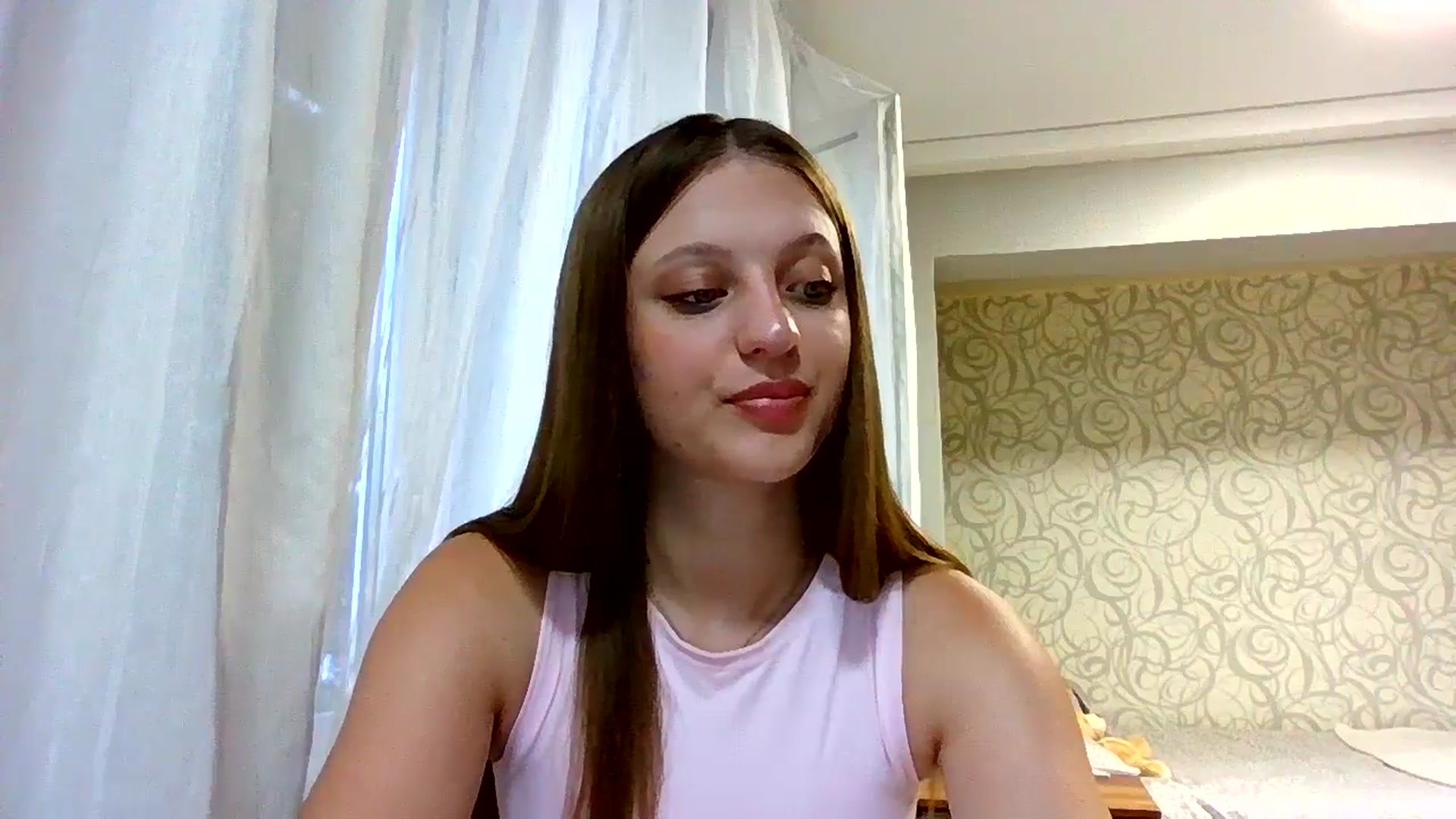Gallery image thumbnail from Evalimi's myfreecams stream on, 08/13/2025, 14:40 image 9 of 20