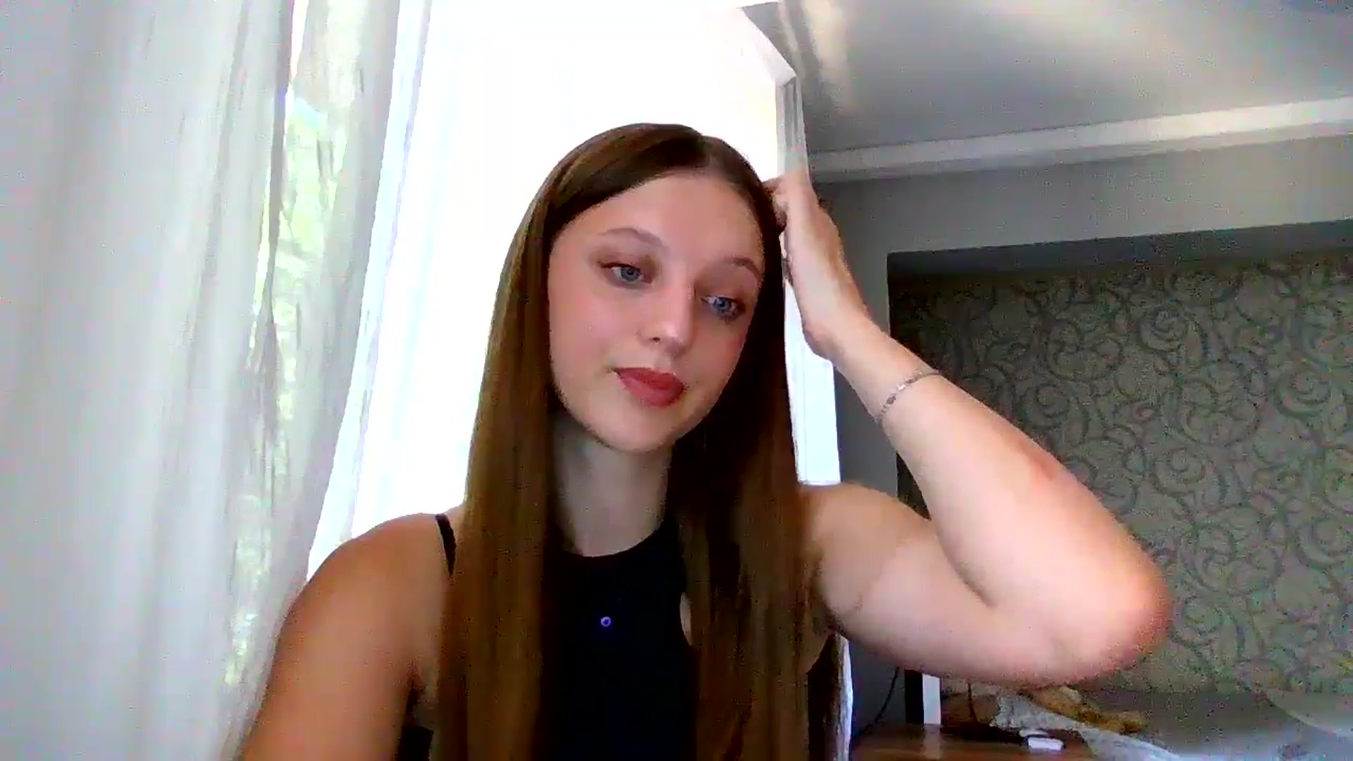Gallery image thumbnail from Evalimi's myfreecams stream on, 08/14/2025, 11:22 image 16 of 20