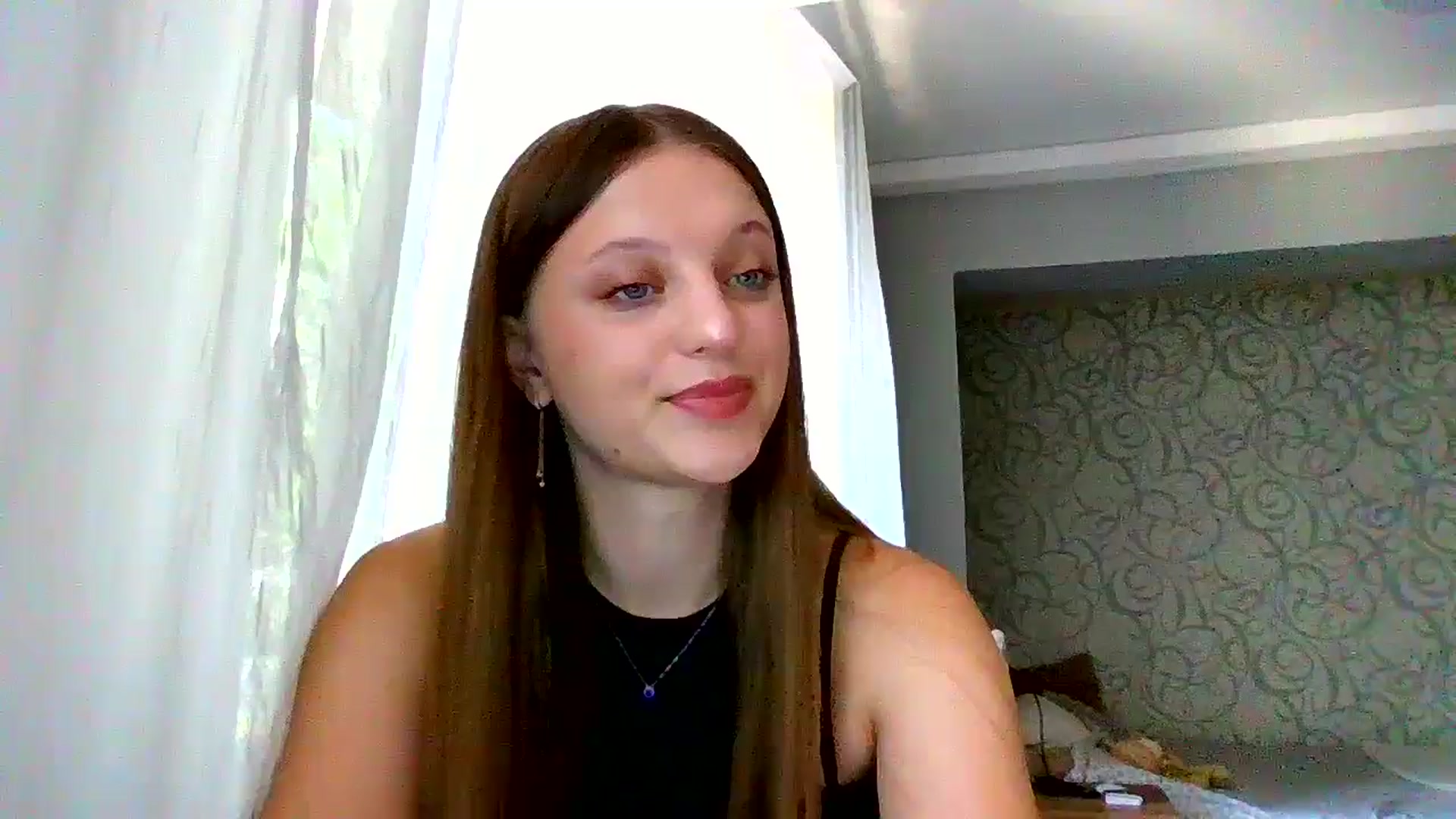 Gallery image thumbnail from Evalimi's myfreecams stream on, 08/14/2025, 11:22 image 17 of 20