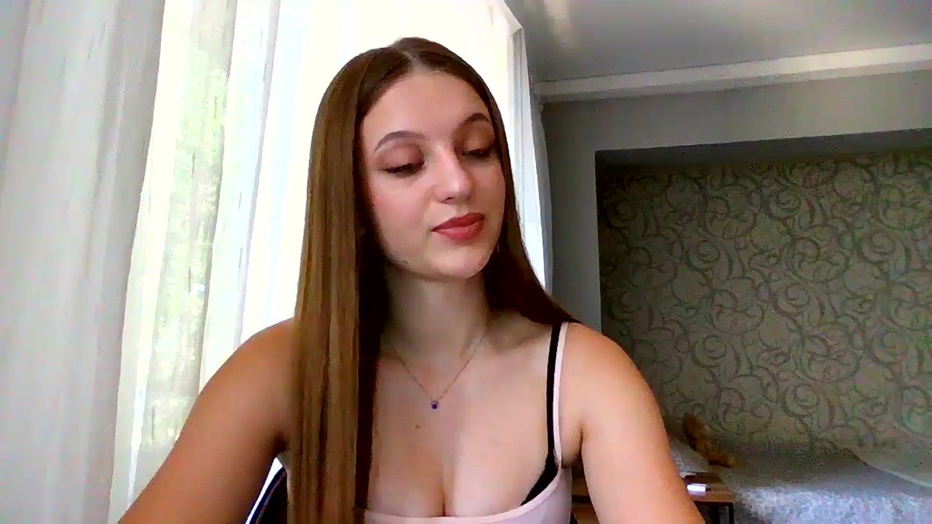 Gallery image thumbnail from Evalimi's myfreecams stream on, 08/15/2025, 11:19 image 8 of 20