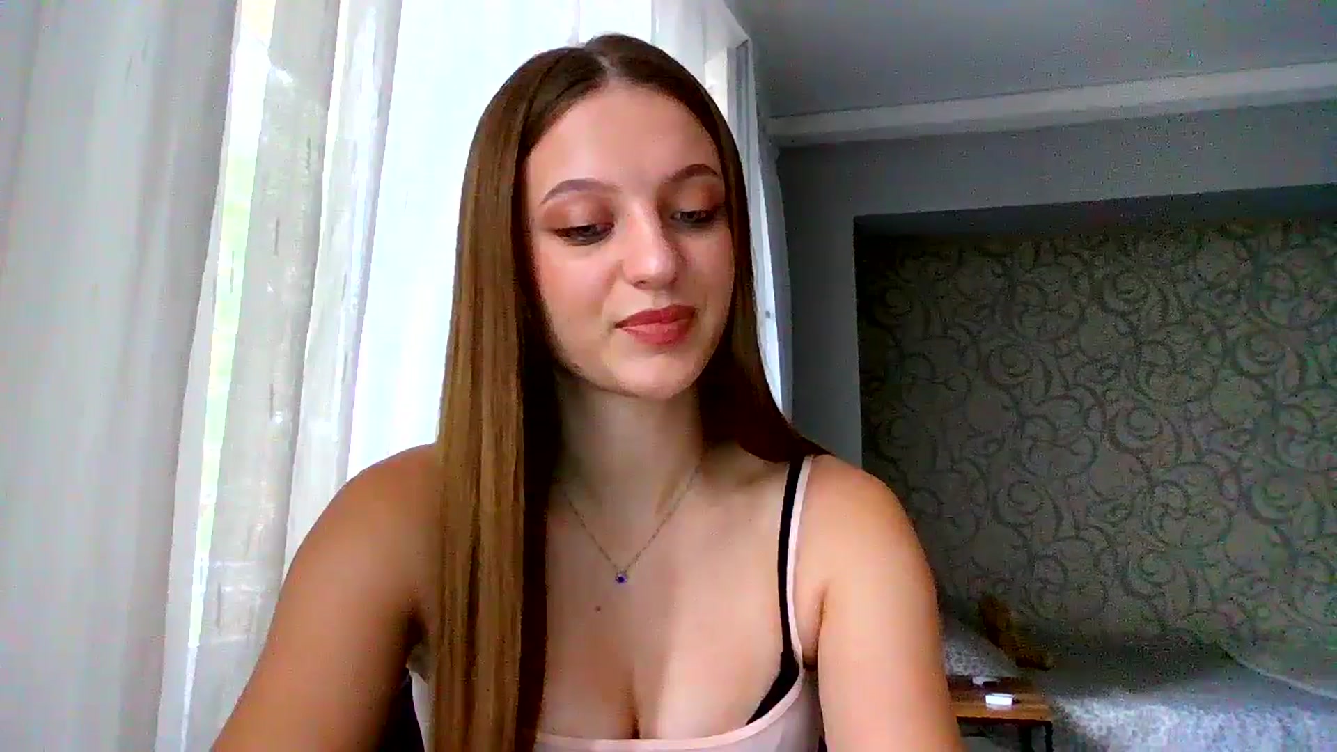 Gallery image thumbnail from Evalimi's myfreecams stream on, 08/15/2025, 11:19 image 16 of 20