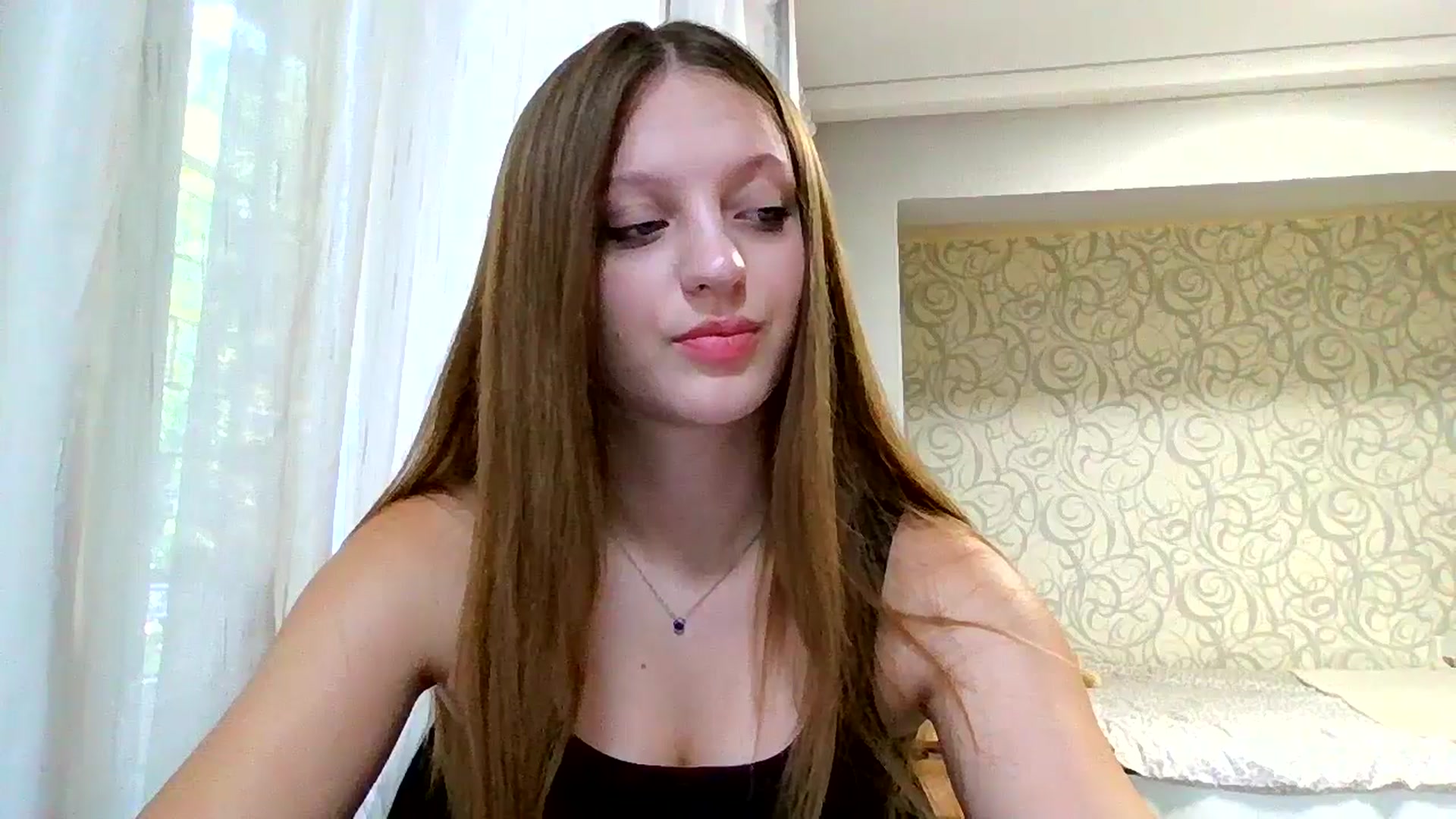 Gallery image thumbnail from Evalimi's myfreecams stream on, 08/17/2025, 12:30 image 3 of 20