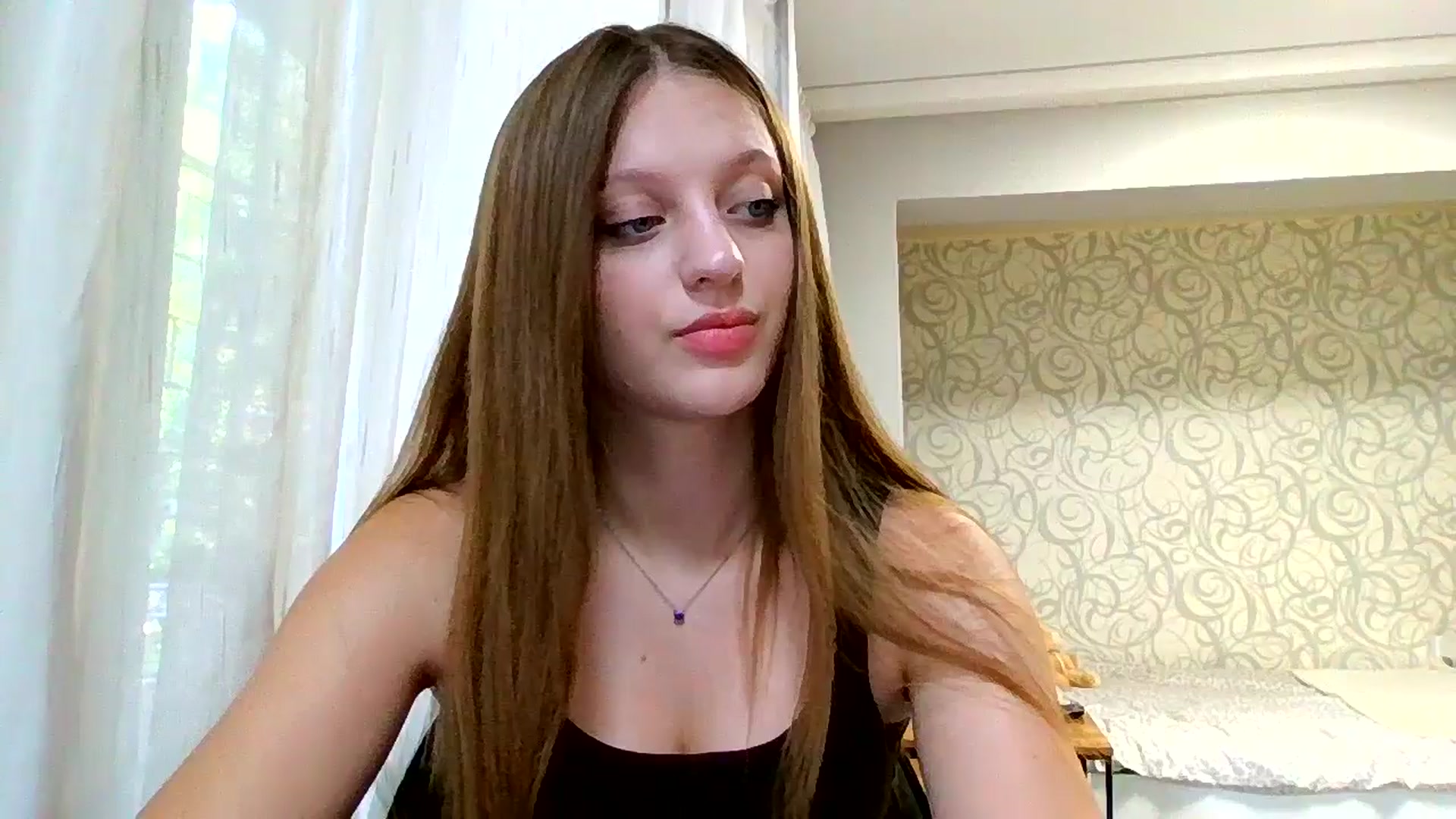 Gallery image thumbnail from Evalimi's myfreecams stream on, 08/17/2025, 12:30 image 1 of 20