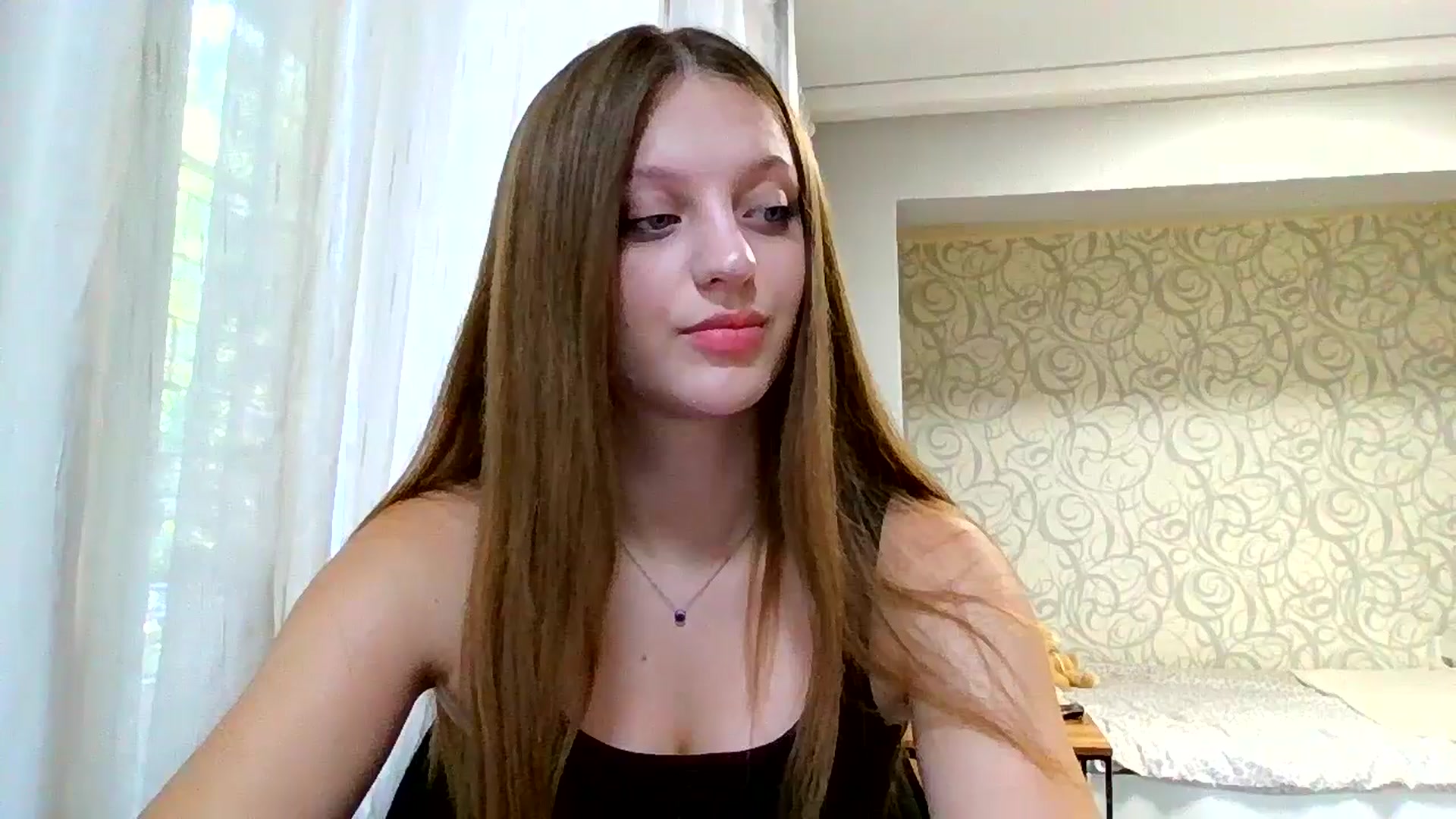 Gallery image thumbnail from Evalimi's myfreecams stream on, 08/17/2025, 12:30 image 2 of 20