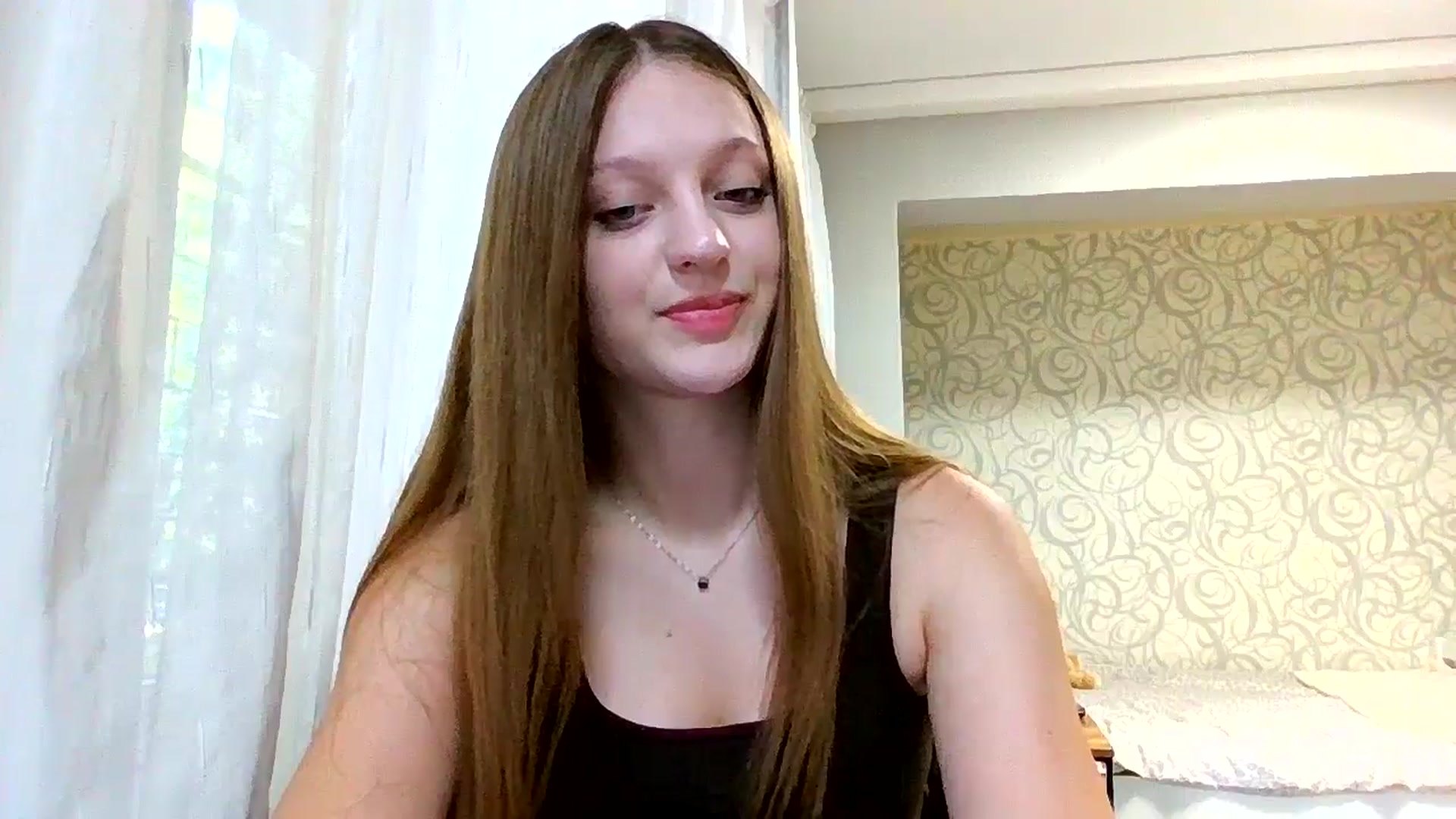 Gallery image thumbnail from Evalimi's myfreecams stream on, 08/17/2025, 12:30 image 17 of 20