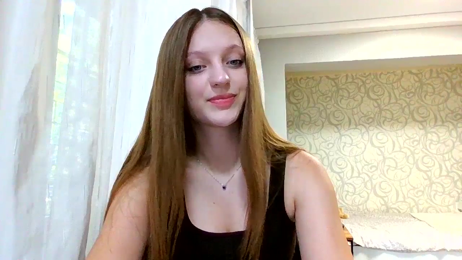 Gallery image thumbnail from Evalimi's myfreecams stream on, 08/17/2025, 12:30 image 18 of 20
