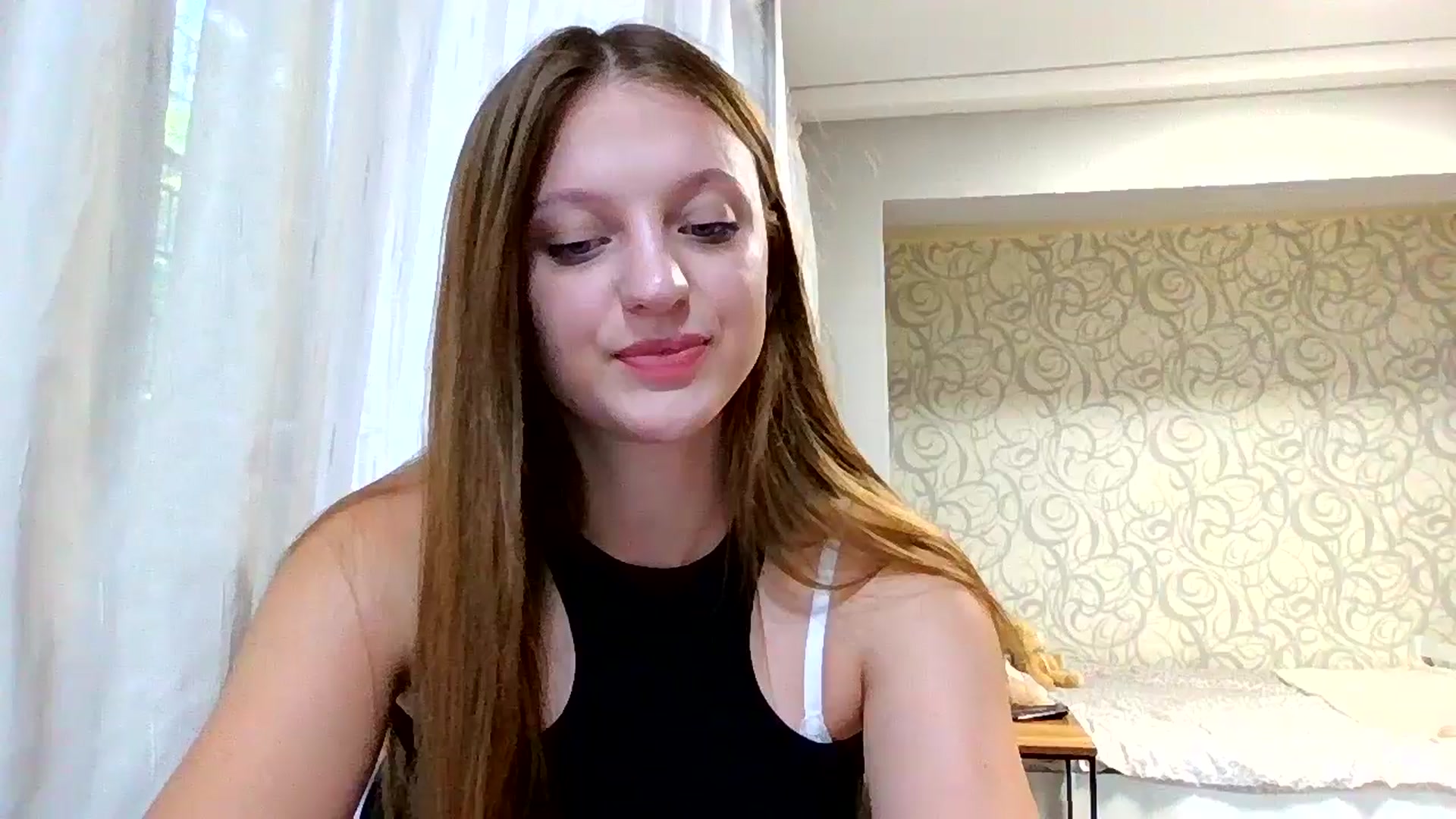 Gallery image thumbnail from Evalimi's myfreecams stream on, 08/17/2025, 13:58 image 18 of 20